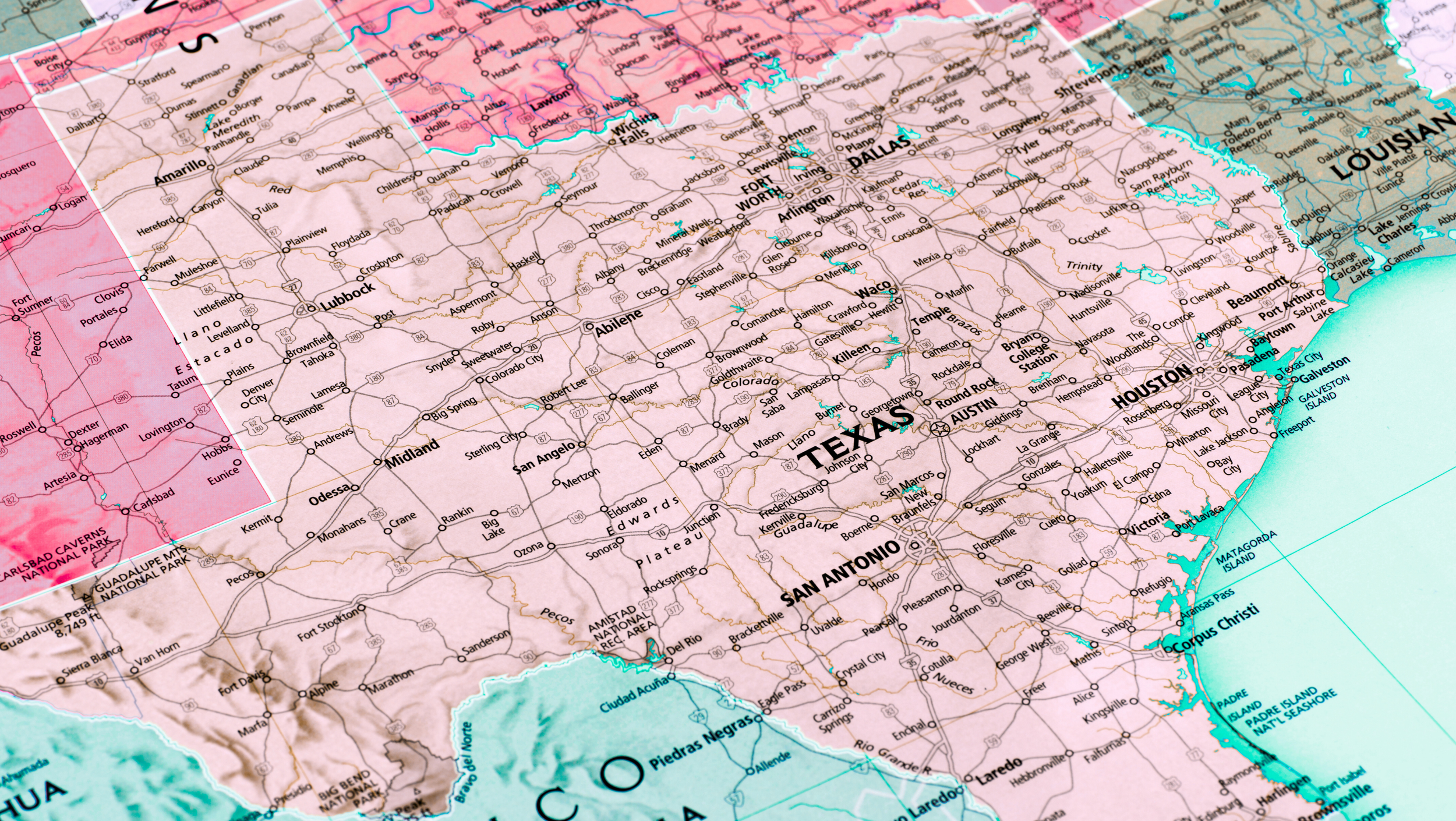 Divorce in Texas: What Every Woman Needs to Know Before Hiring a Divorce Lawyer