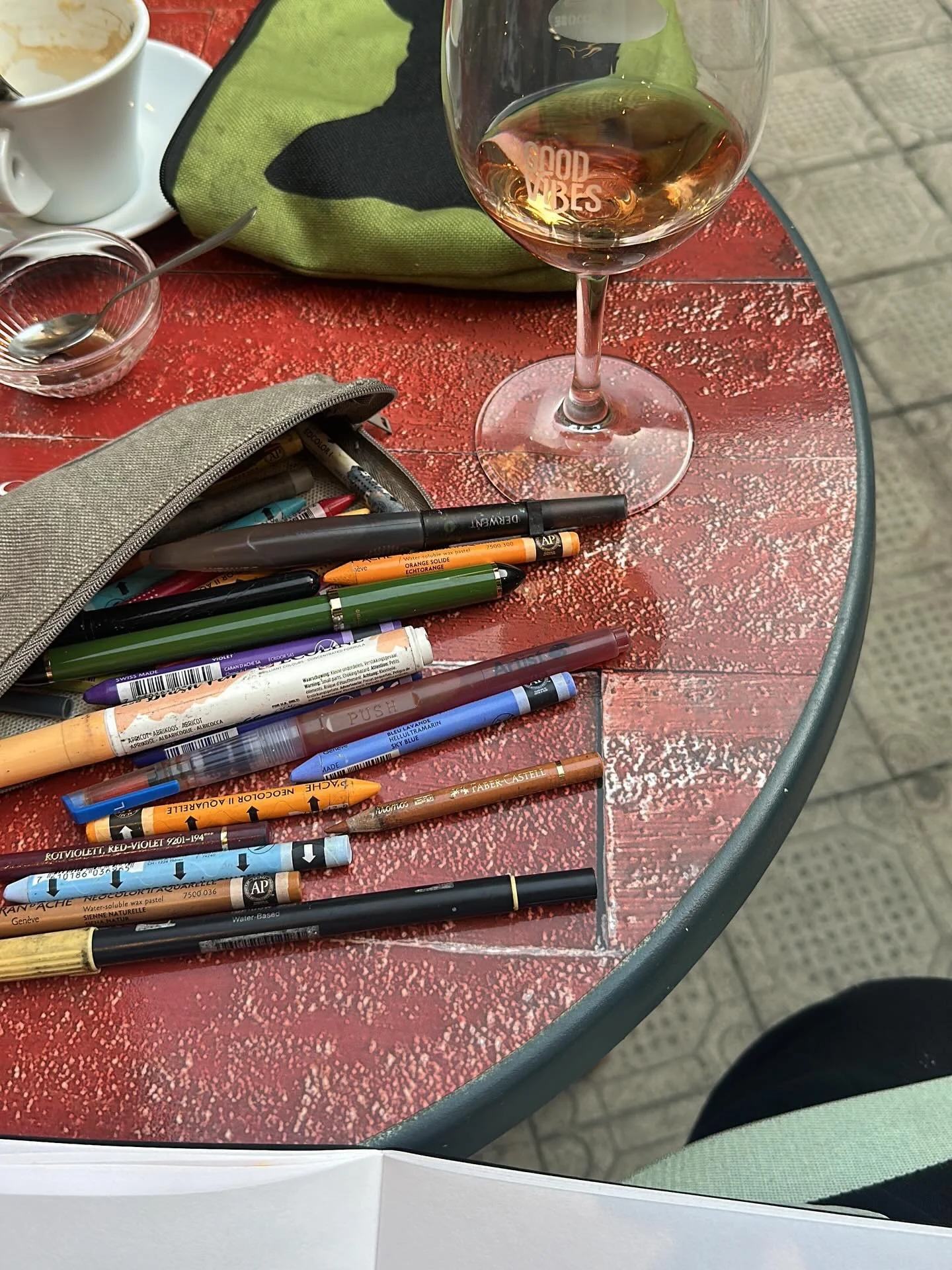 BOLOGNA 2/2 - outside the fair
This year I managed a couple drawings!! I am always jealous to see everyone&rsquo;s IG during and after the fair, but I am always too busy! So much pasta to eat and so many vermuths to drink!! 😅 But this year @clarence