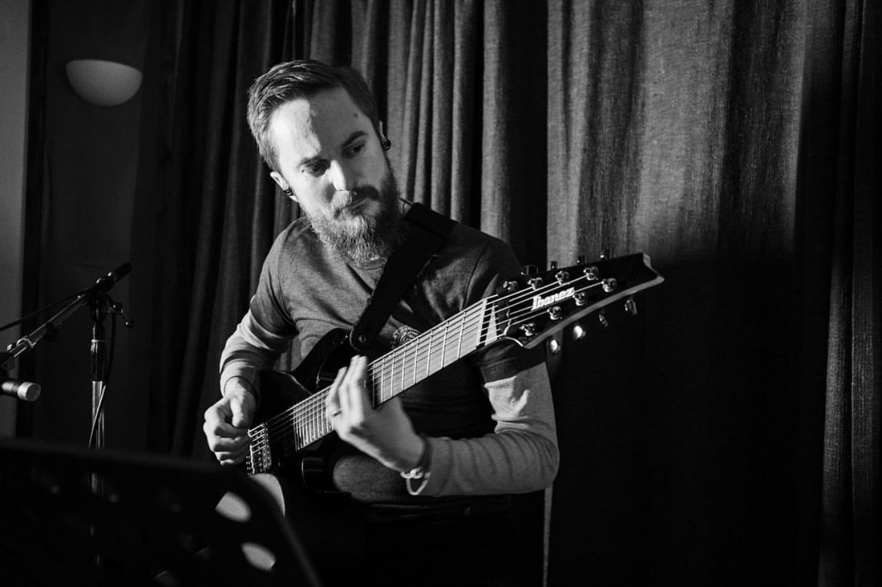 ANT'S NEW GUITAR