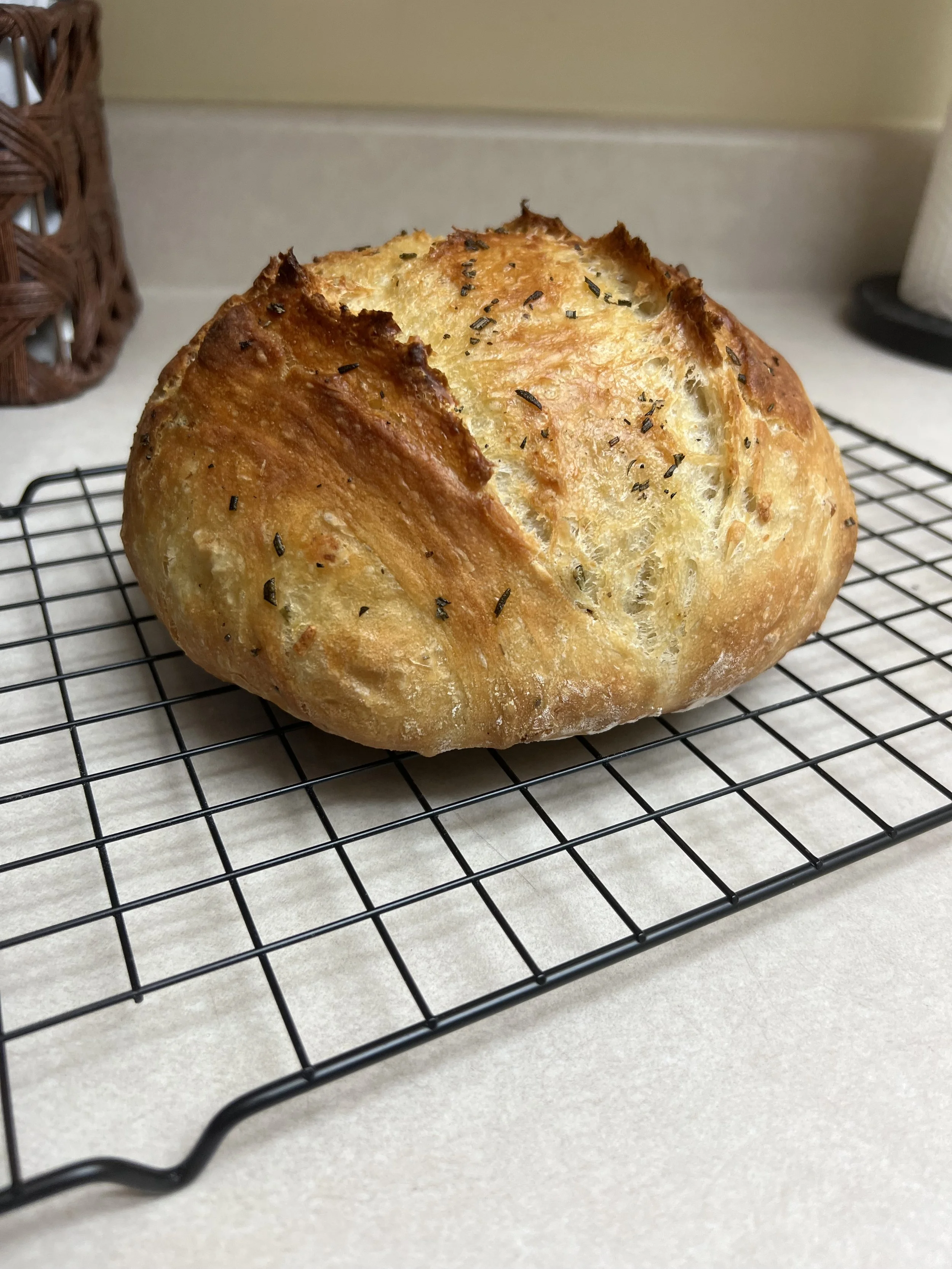 Rosemary & Roasted Garlic Artisan Bread (Small Round)