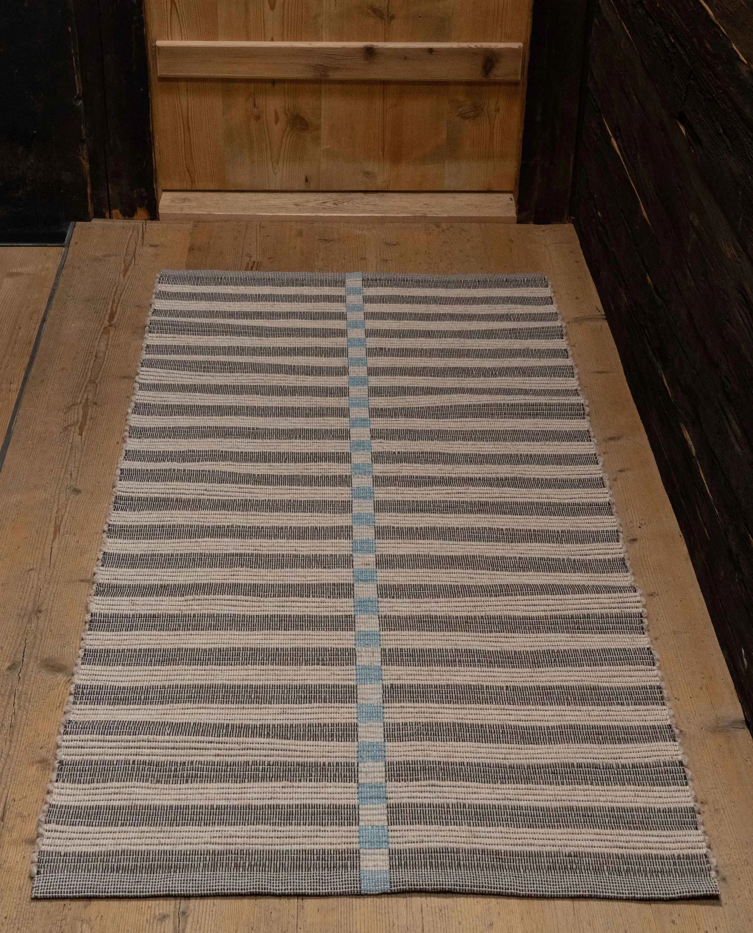 Intervall türkis.jpg