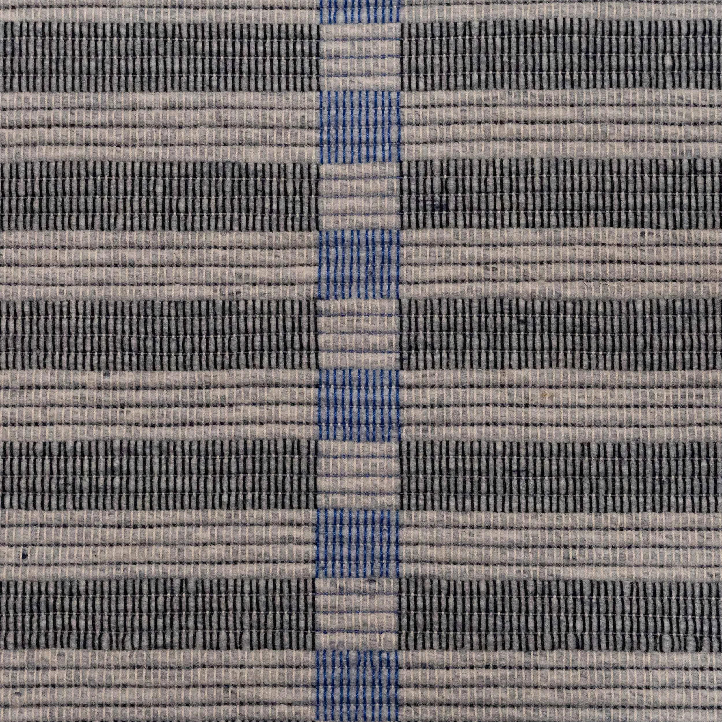 Intervall blau Detail Teppich.jpg