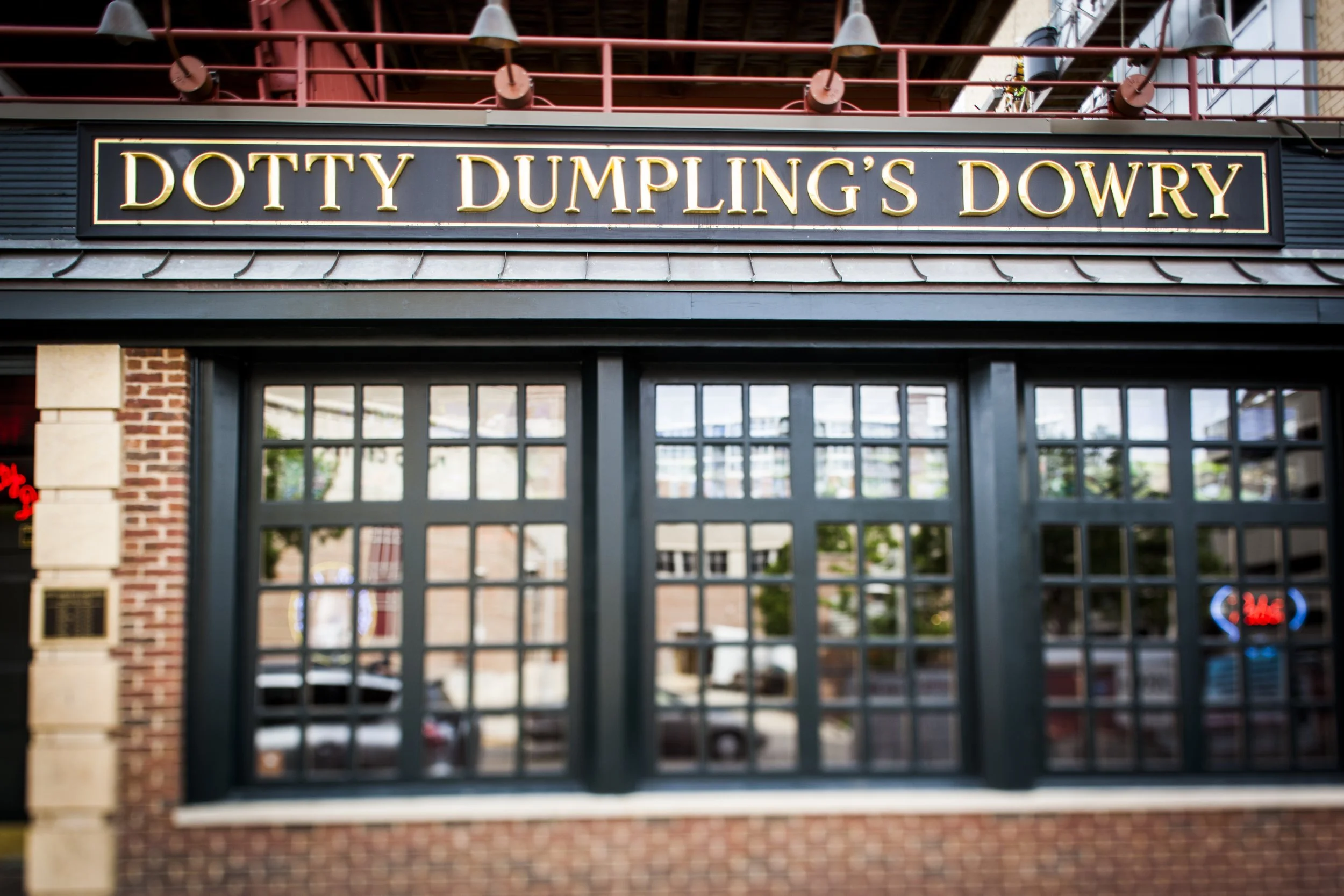 Front of Dotty's.jpg
