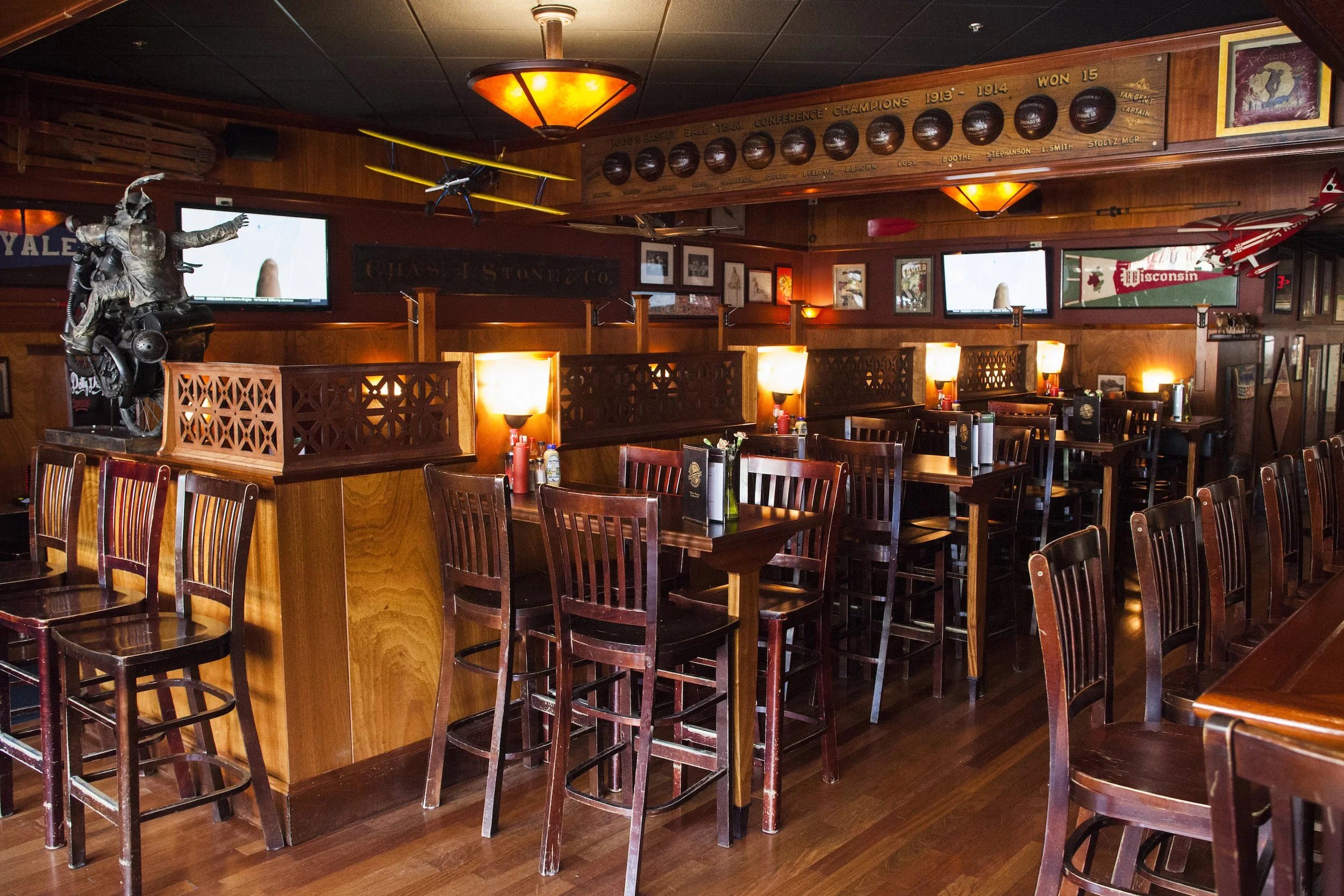 Dining Room.jpg