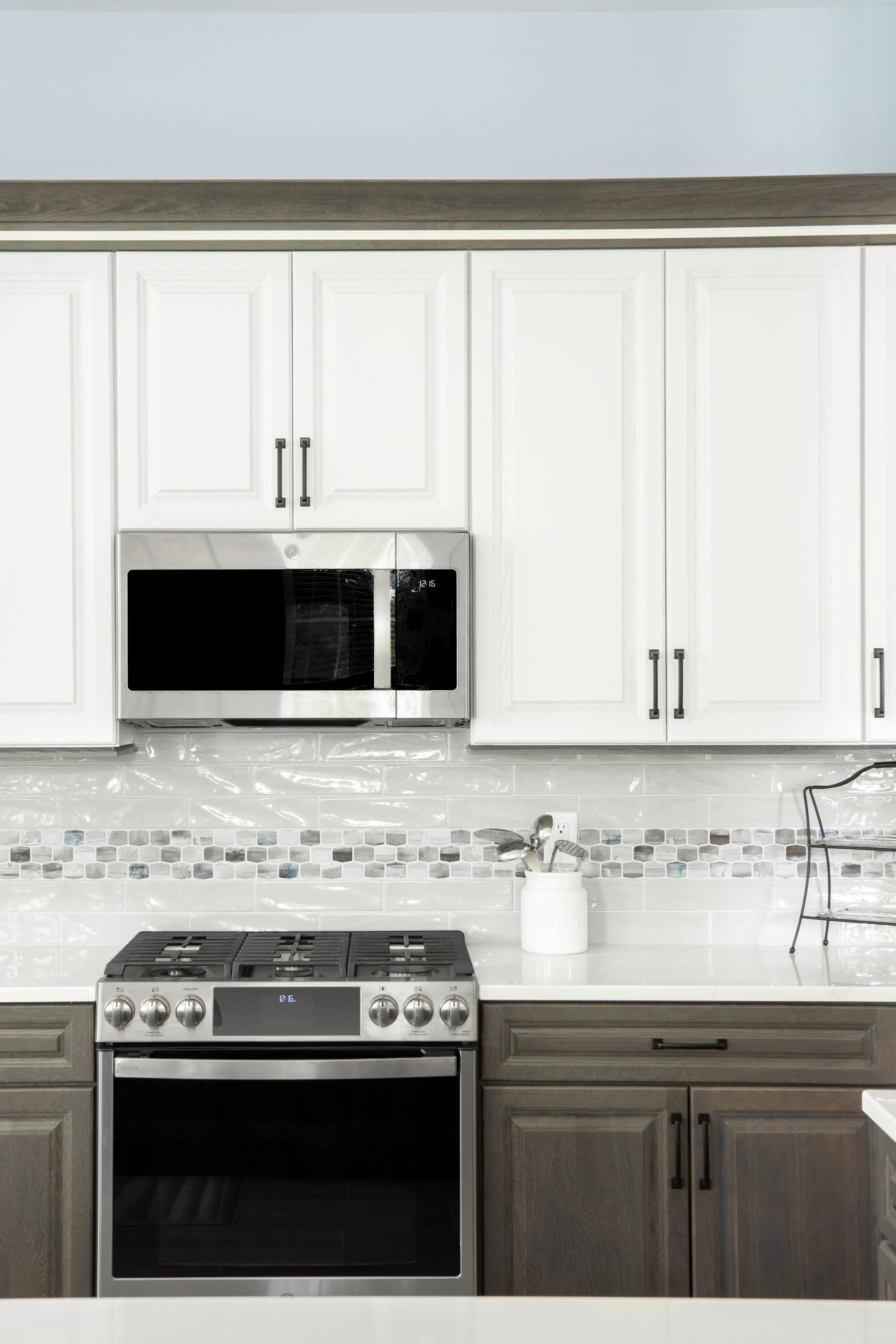 Contemporary Transitional Kitchen Remodel by The Coral Hammer project photo 7