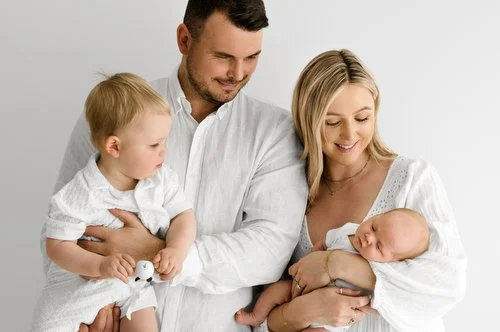 What to Wear to Your Newborn Photoshoot at Mabel &amp; Møøse