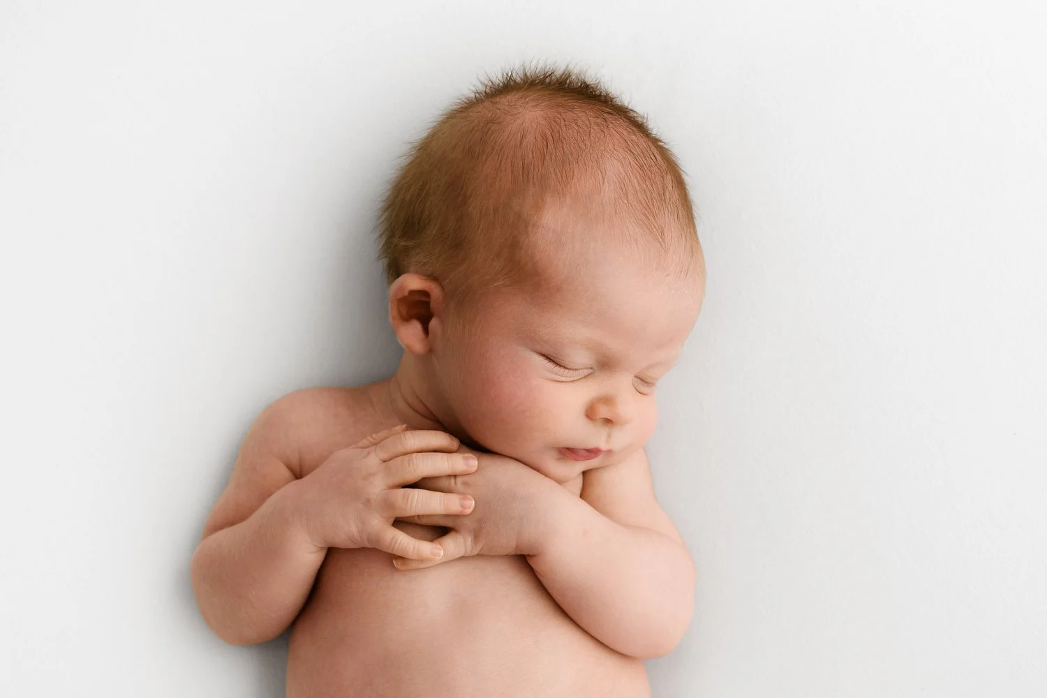 A Newborn Photoshoot in Dundee: 22 Days New