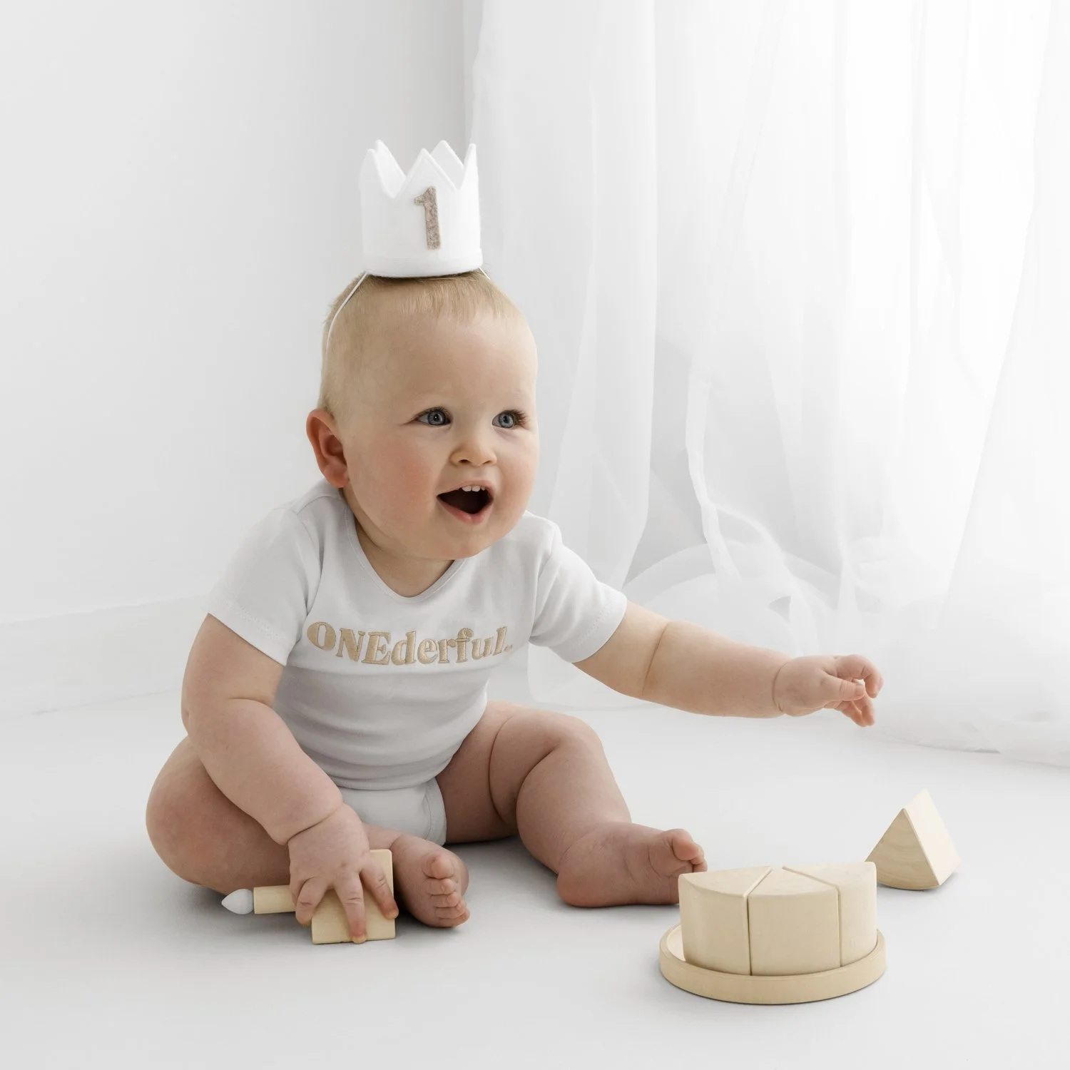 First birthday photoshoot at Dundee studio