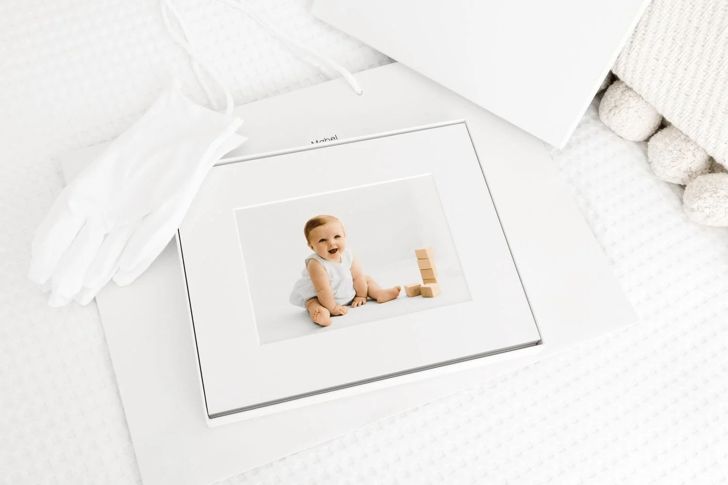 Little Moose Session presentation box with 6 mounted prints at Mabel and Moose Dundee