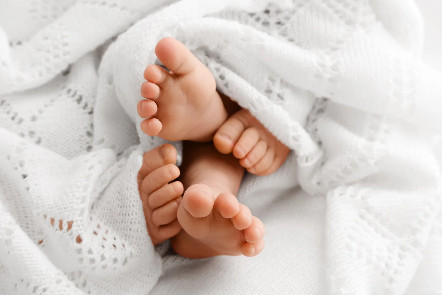 Newborn twin babies feet posed natural photography Dundee