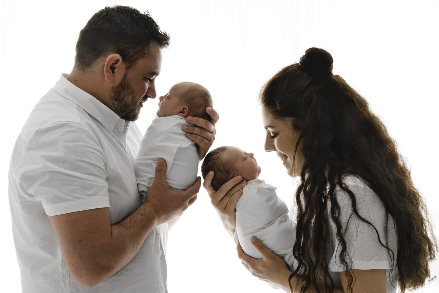 Family portrait with newborn twin babies at Mabel and Moose studio Monifieth Dundee