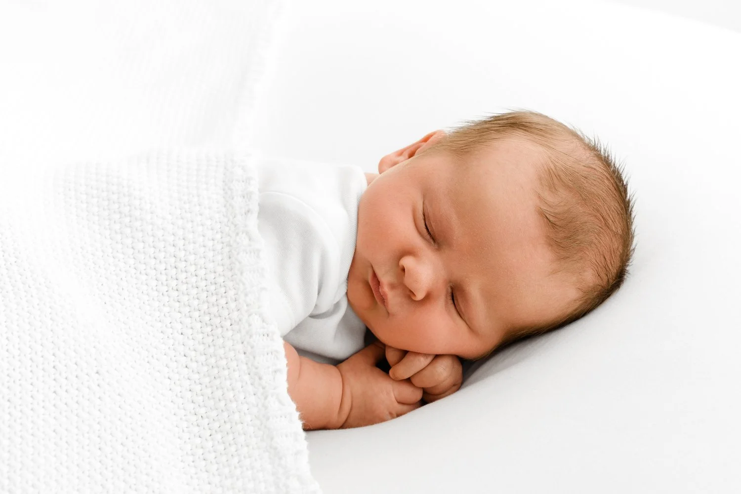 naturally posed 14 day old newborn baby at Mabel and Moose studio Monifieth Dundee