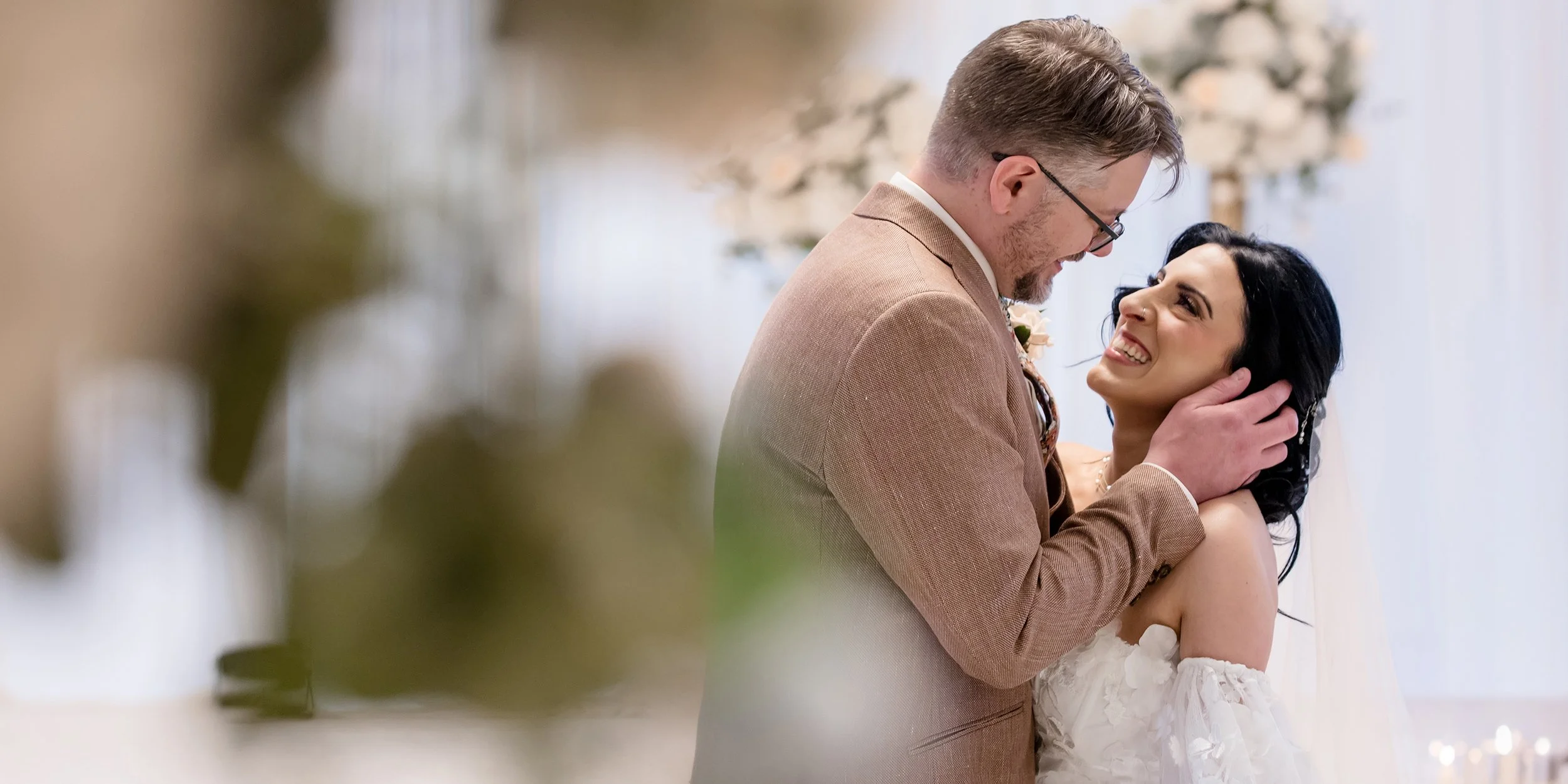 Cyrena &amp; JD’s Unforgettable Victoria in the Park Wedding