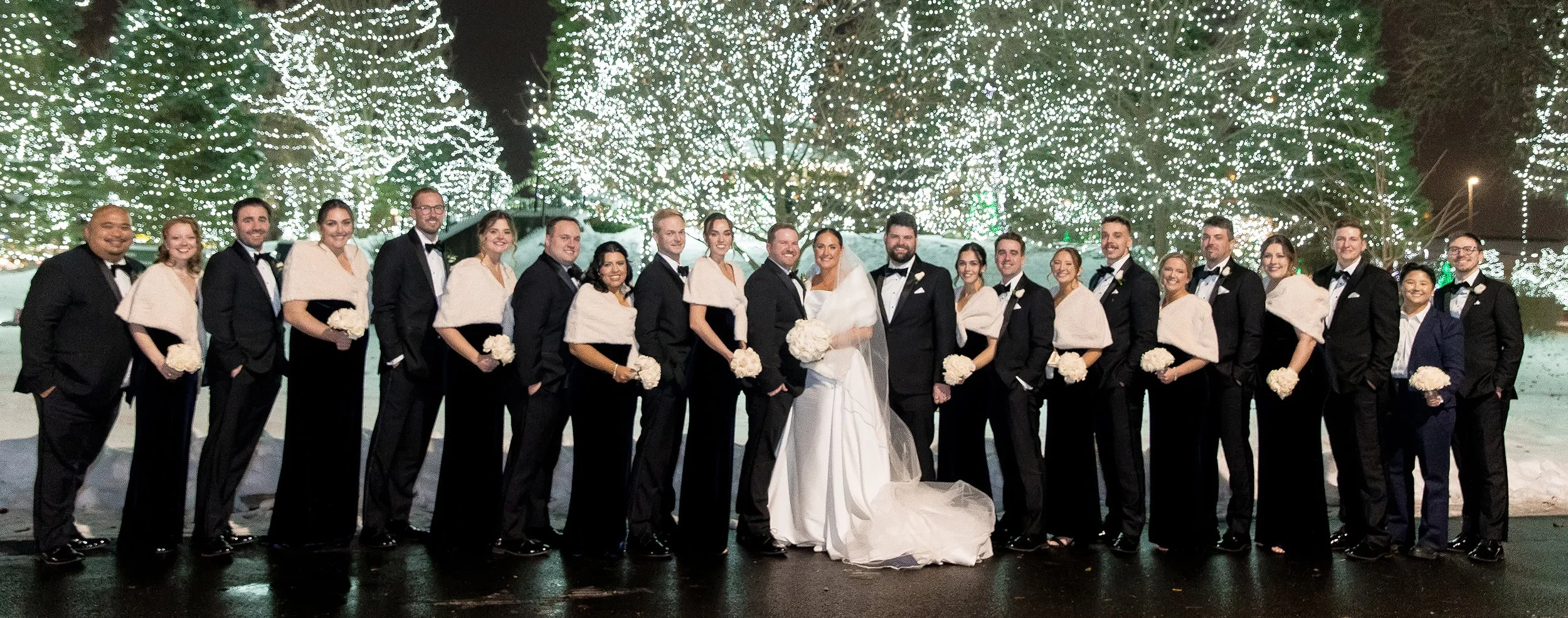 Nicole &amp; Ben’s Joyous Marriott Lincolnshire Wedding