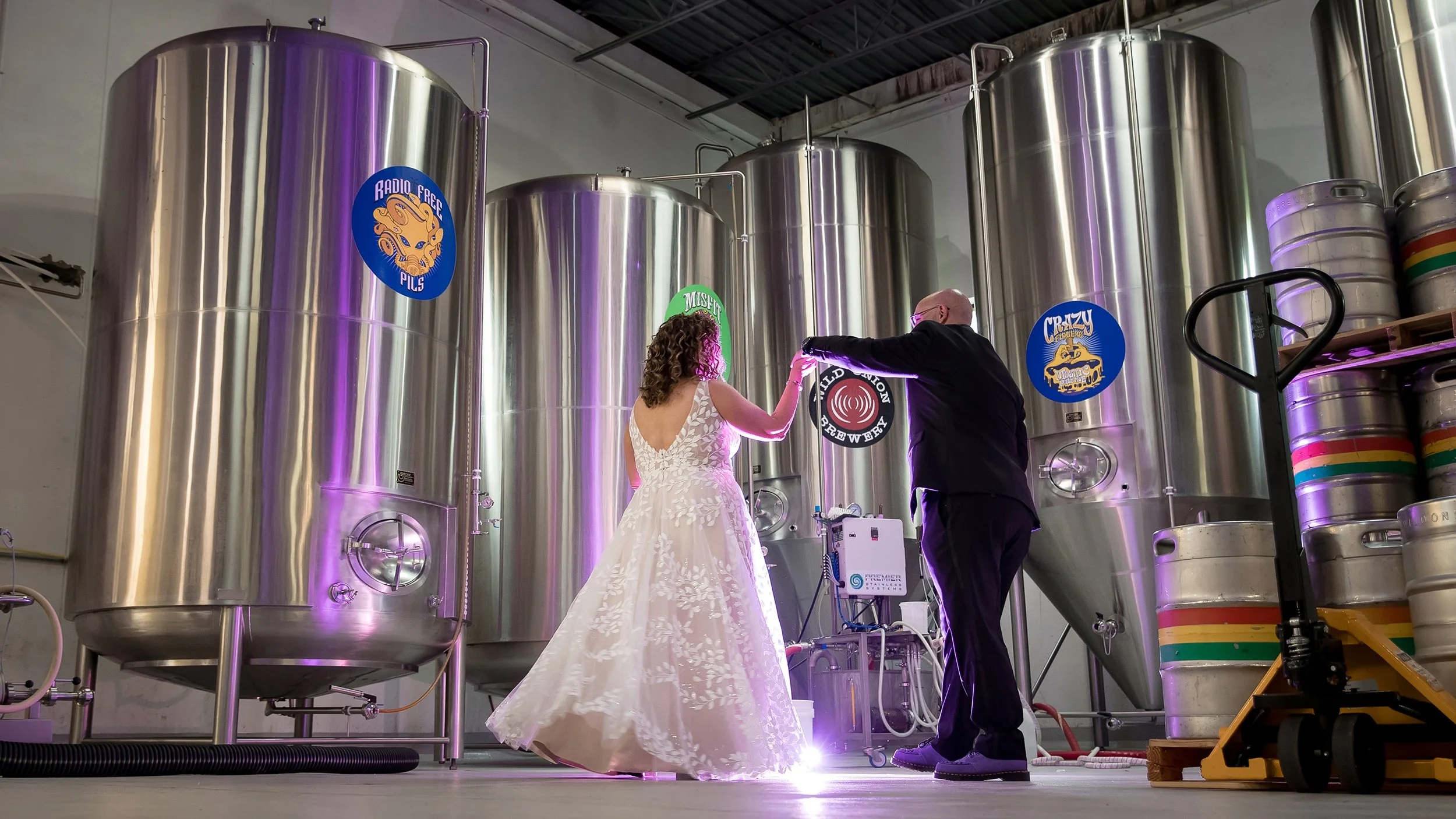 Kristin &amp; Dave’s Rocking Wild Onion Brewery Wedding