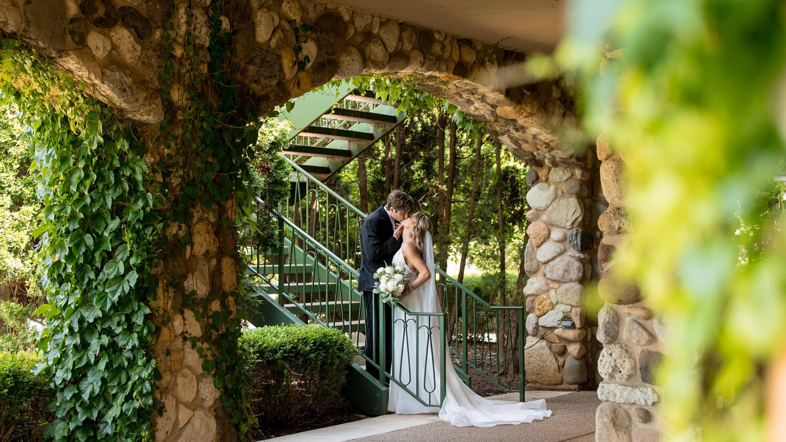 Haley &amp; Rick’s Beautiful Boulder Ridge Country Club Wedding