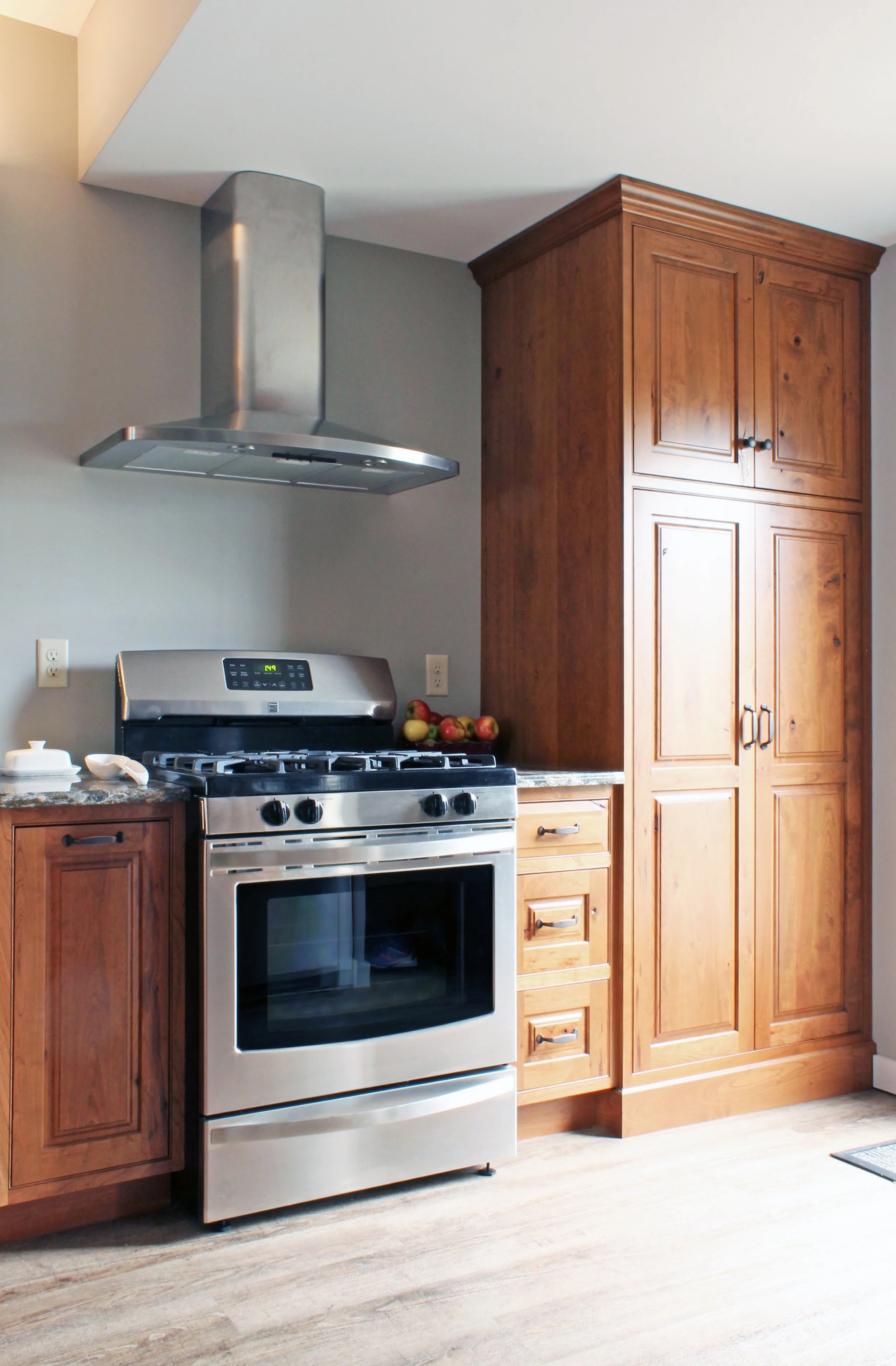 Crystal Rustic Cherry Wheaton 004.jpg