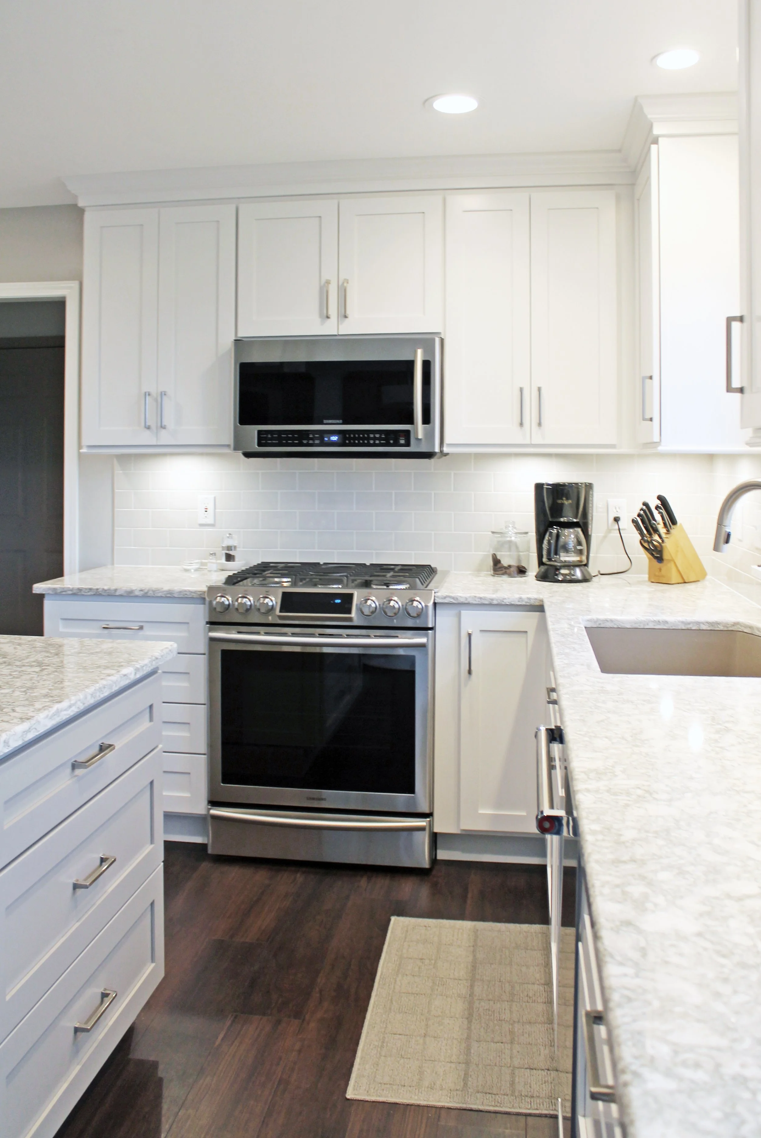 Current MDF Light Grey and Simply White 003.jpg