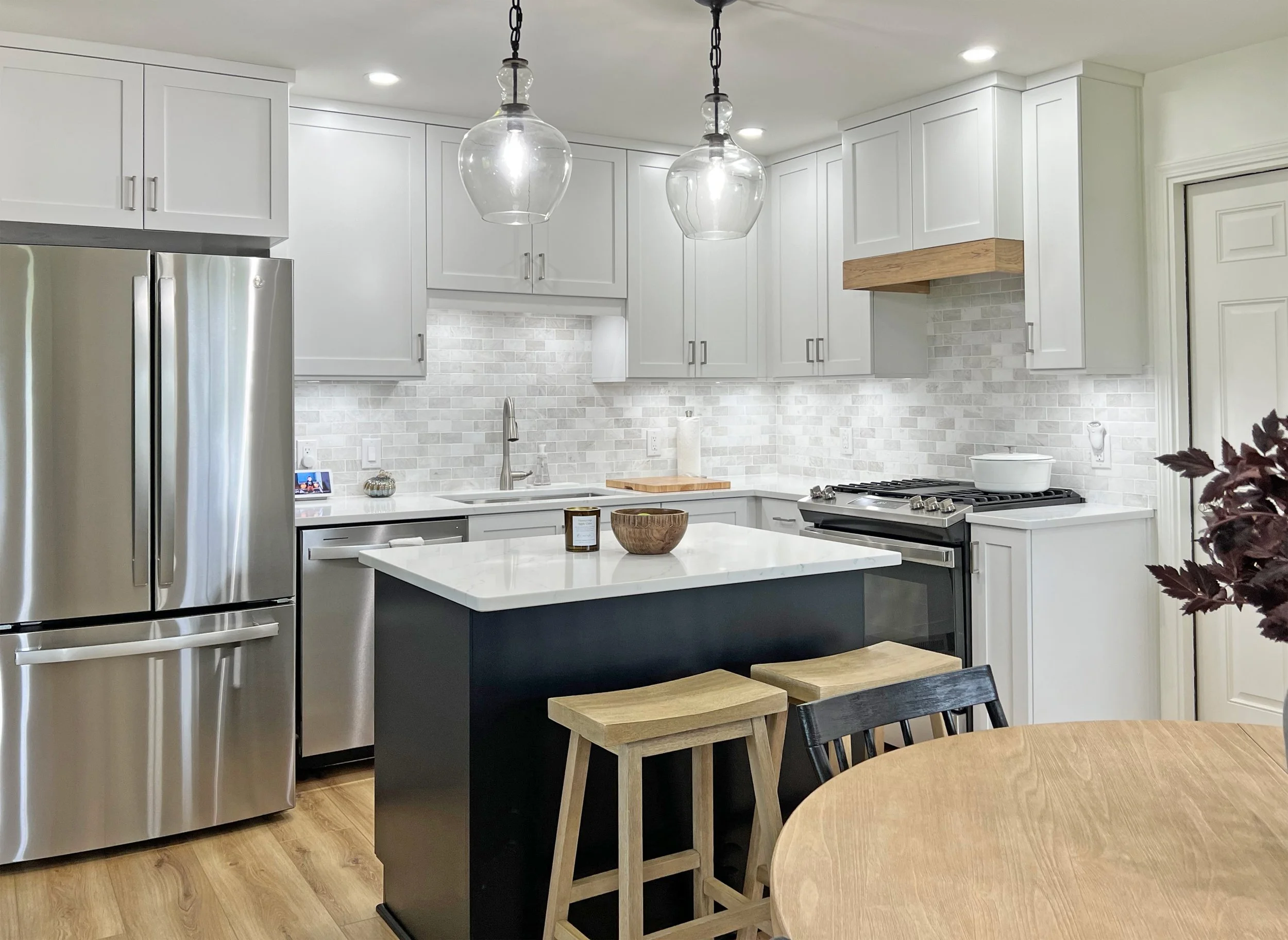 Current MDF Simply White MDF Black (2).jpg