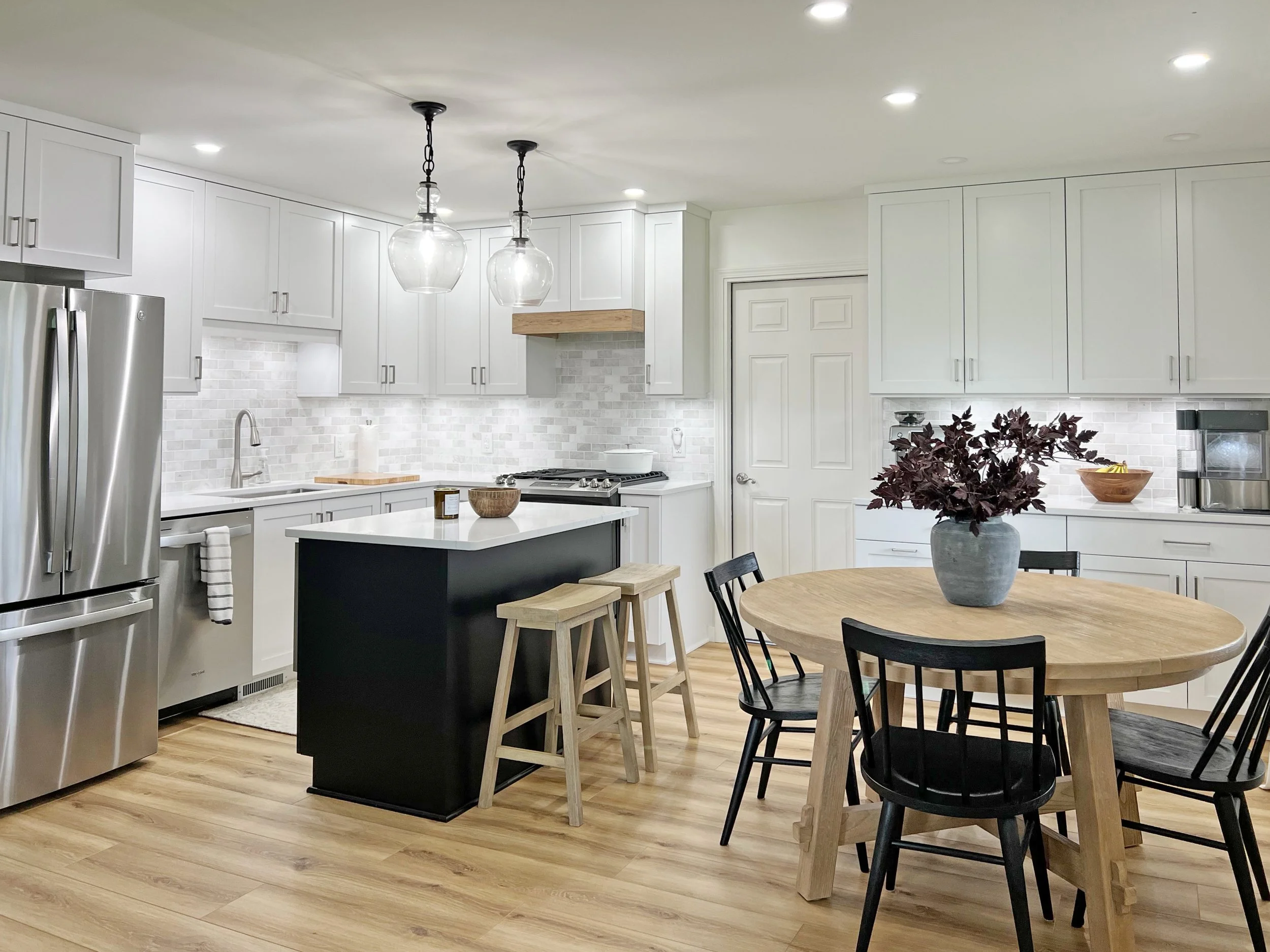 Current MDF Simply White MDF Black (4).jpg