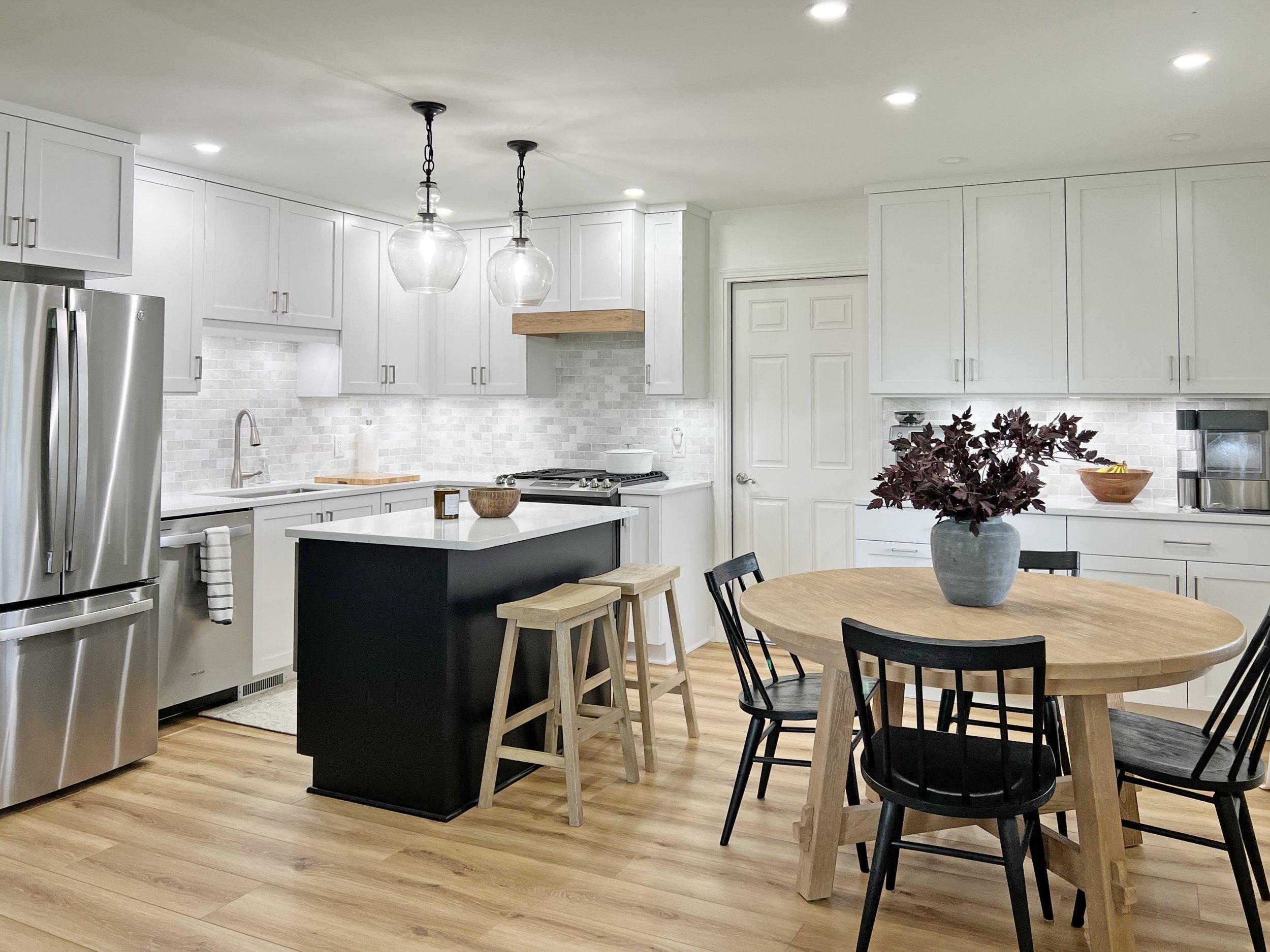 Current MDF Simply White MDF Black (4).jpg