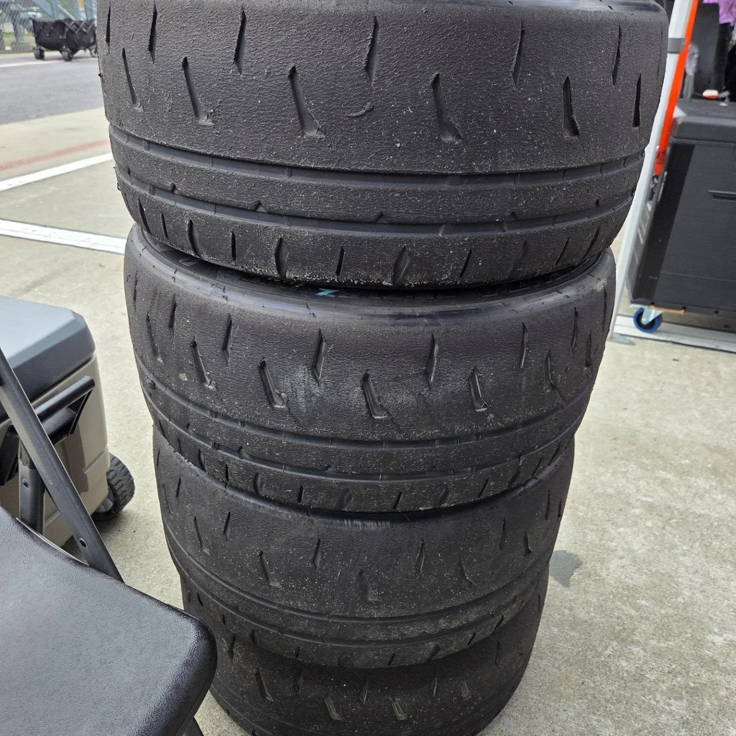 With changing conditions today and a dry start, R3R chose sticker @bridgestone RE-71RZ (reserve tires in photo). We have Hoosier W2 wet tires ready, if it gets really saucy.

#ZenithRacingSeries #ZenithWatkinsGlen #TeamRound3Racing #MyZenithTire