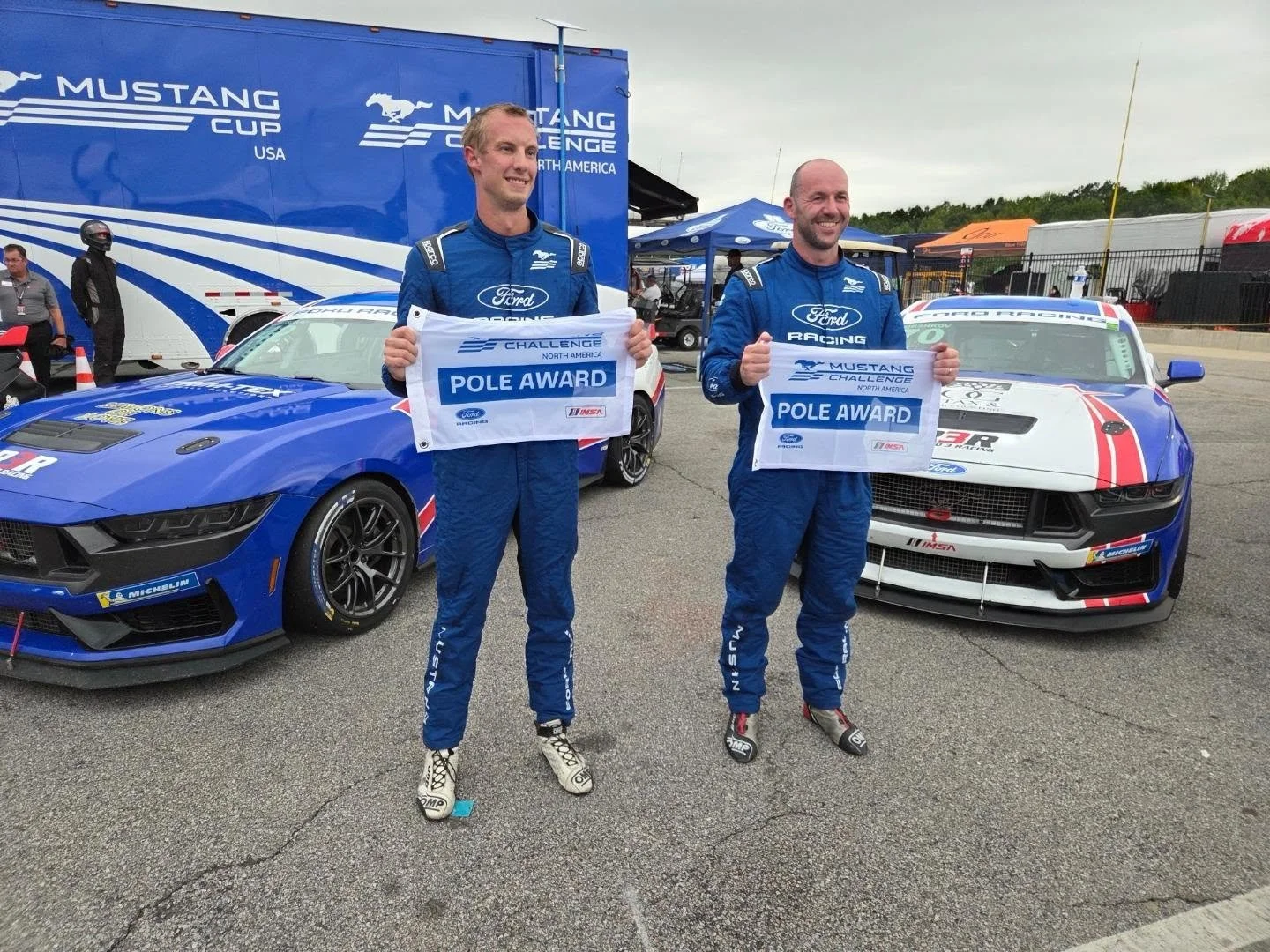 That's a Pole Position SWEEP for the R3R boys. @coleloftsgard takes pole in Dark Horse and @ognycview in Dark Horse Legends. Amazing job by the whole team, but these guys put down some amazing laps. 

We go green for race 1 in Saturday morning at 9:2