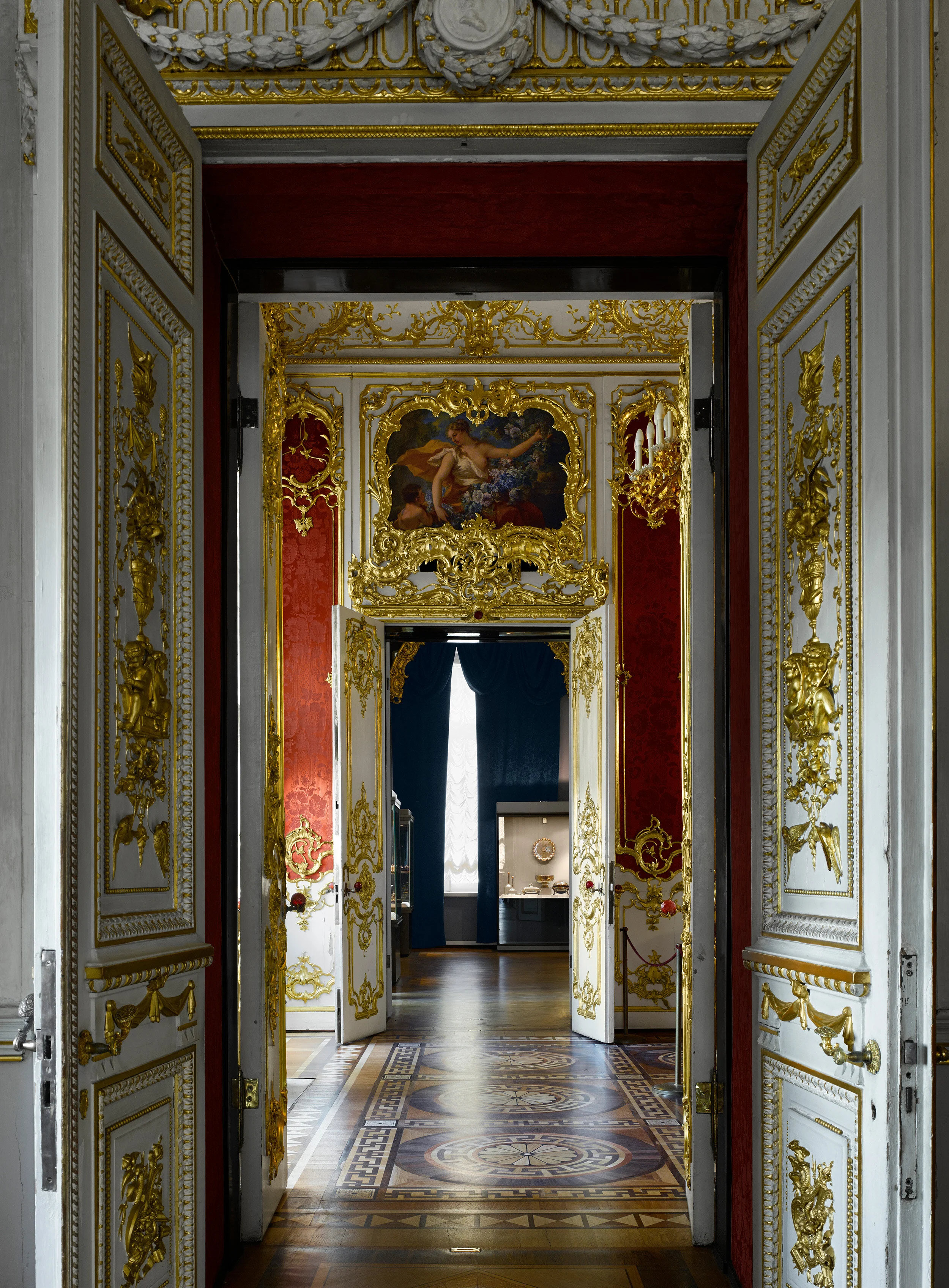 14-Will-Pryce-The-Hermitage-XXI-St-Petersburg_042568_FL.jpg