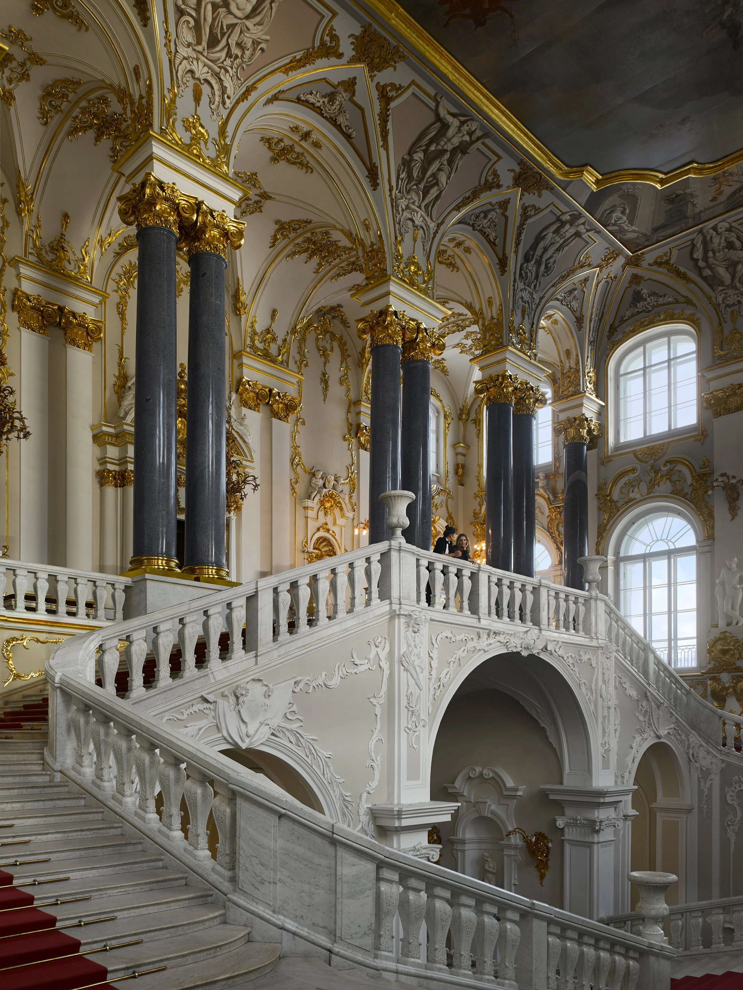Will-Pryce-Hermitage-Museum-Staircase.jpg