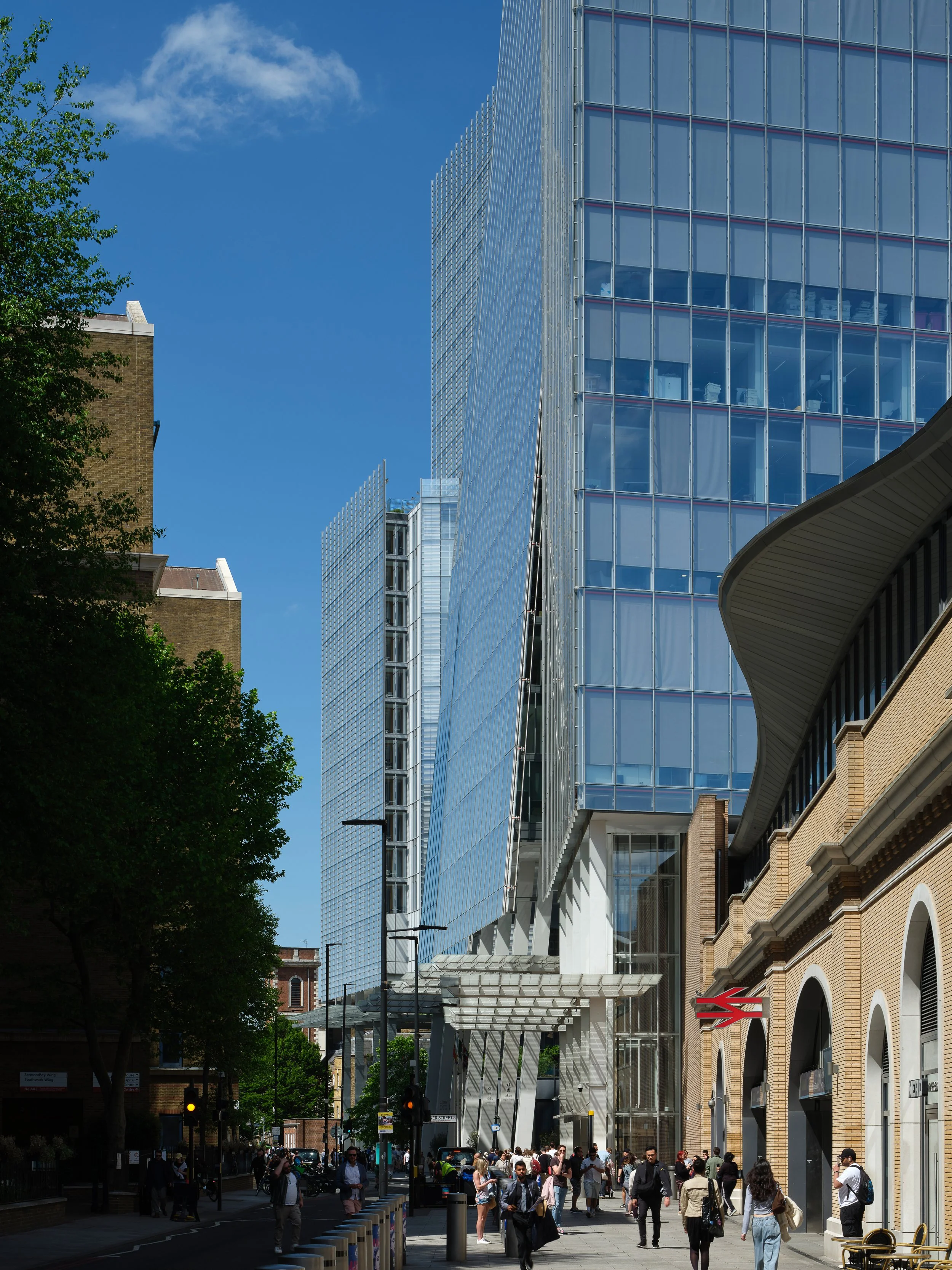 Will-Pryce-_DSF6469 copy-PRINT-Shard-Place-Shard-Quarter.jpg