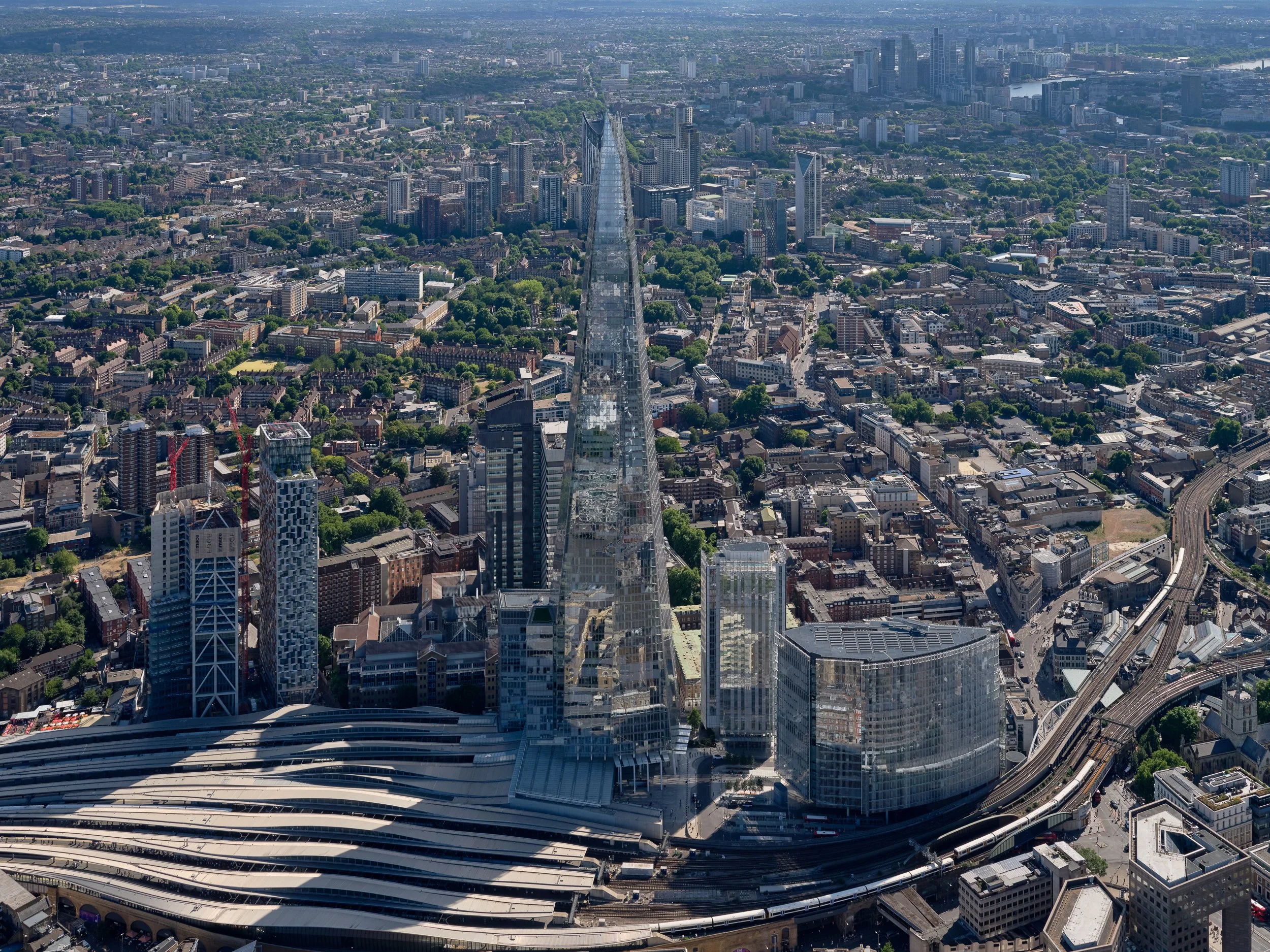 Will-Pryce-The-Shard-Helicopter-Day-_DSF9359-Shard-Place-Shard-Quarter.jpg