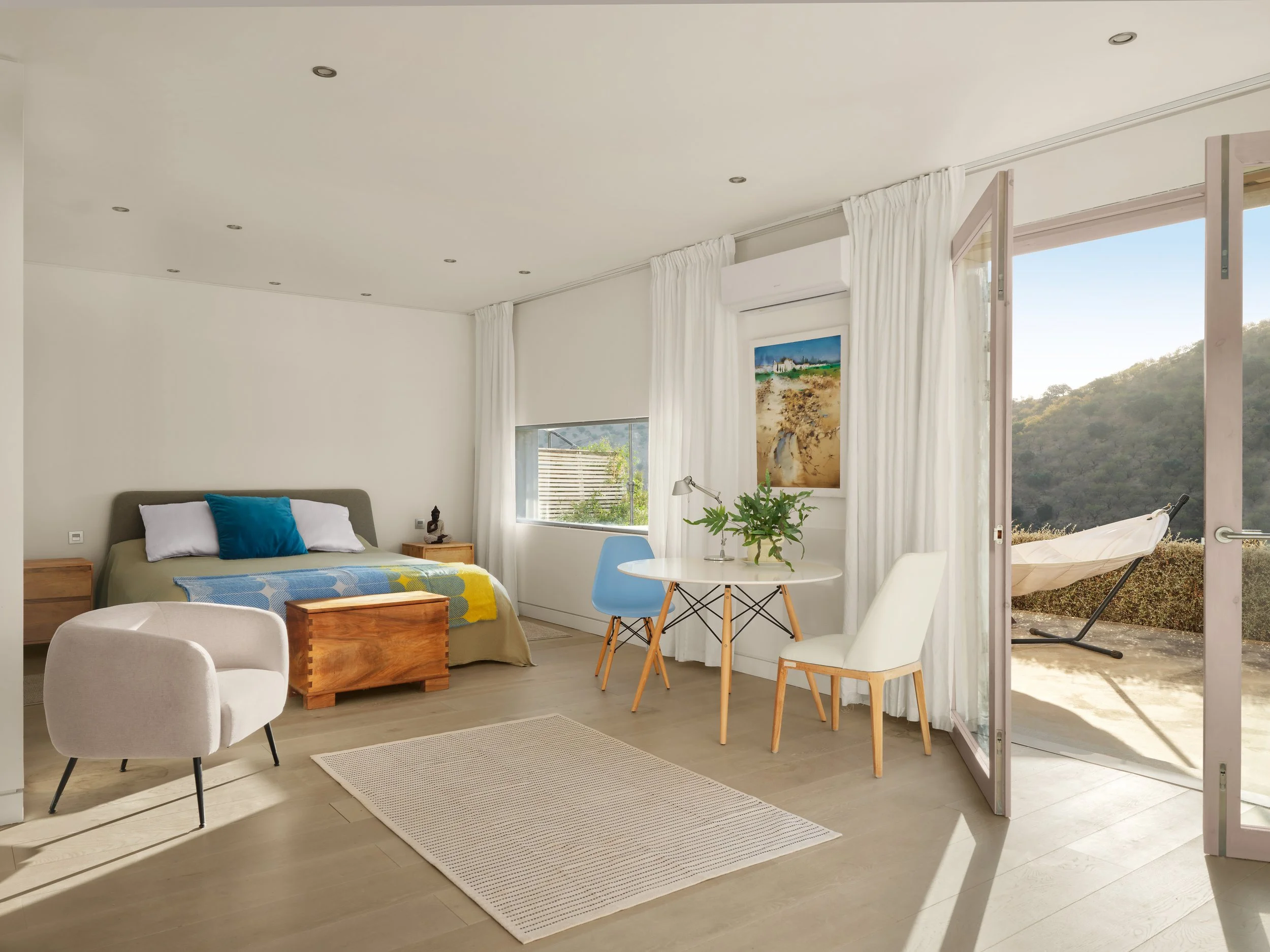 Will-Pryce-CW-__DSF4822-FL copy-Villa-Eco-Hotel-Malaga-Spain.jpg