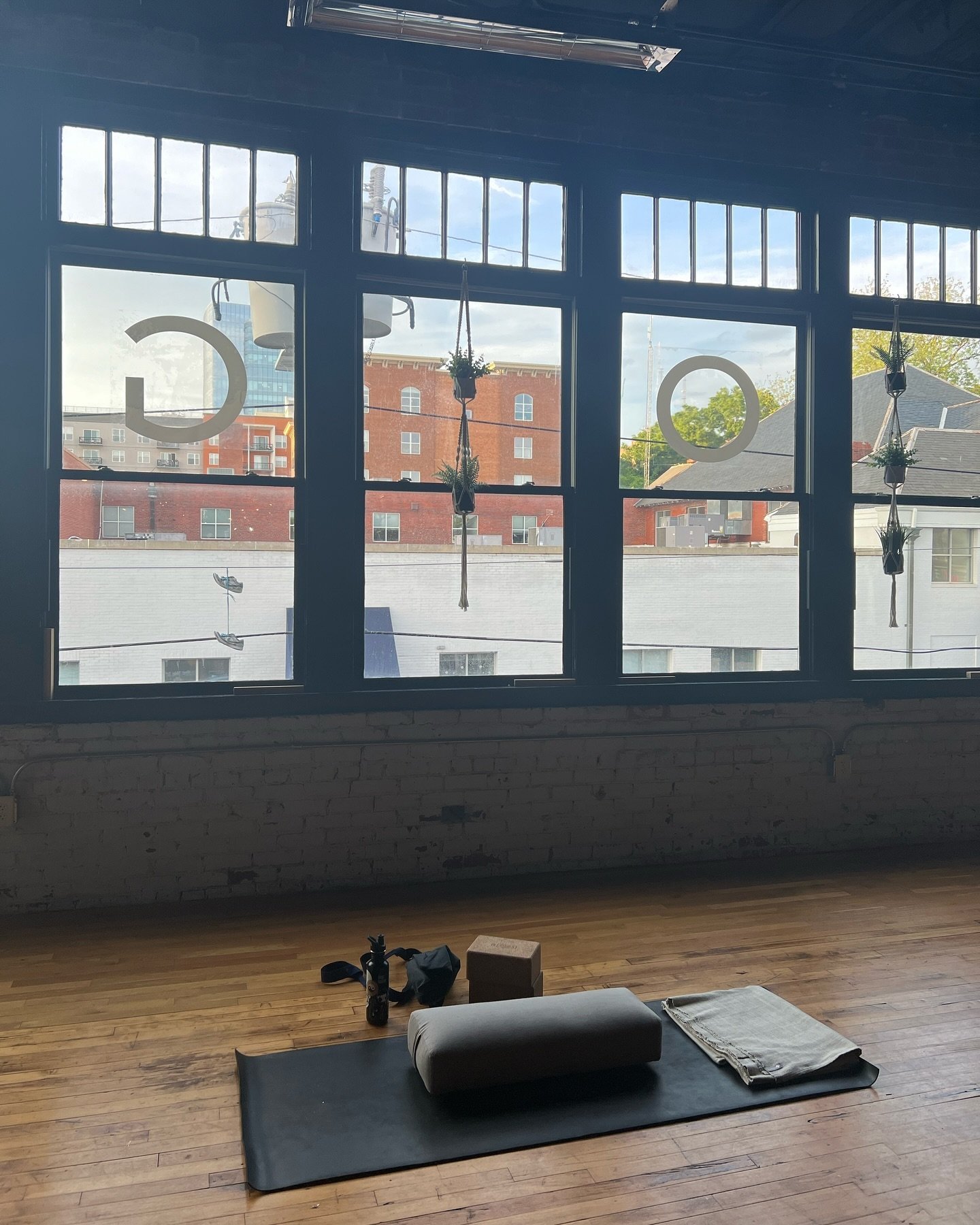 RESTORE 🧶

Restorative yoga is a gentle practice designed to cultivate internal ease and deep relaxation. By holding poses for 7-10 minutes, this approach allows the fascia&mdash;the connective tissue surrounding our muscles&mdash;to unwind and rele