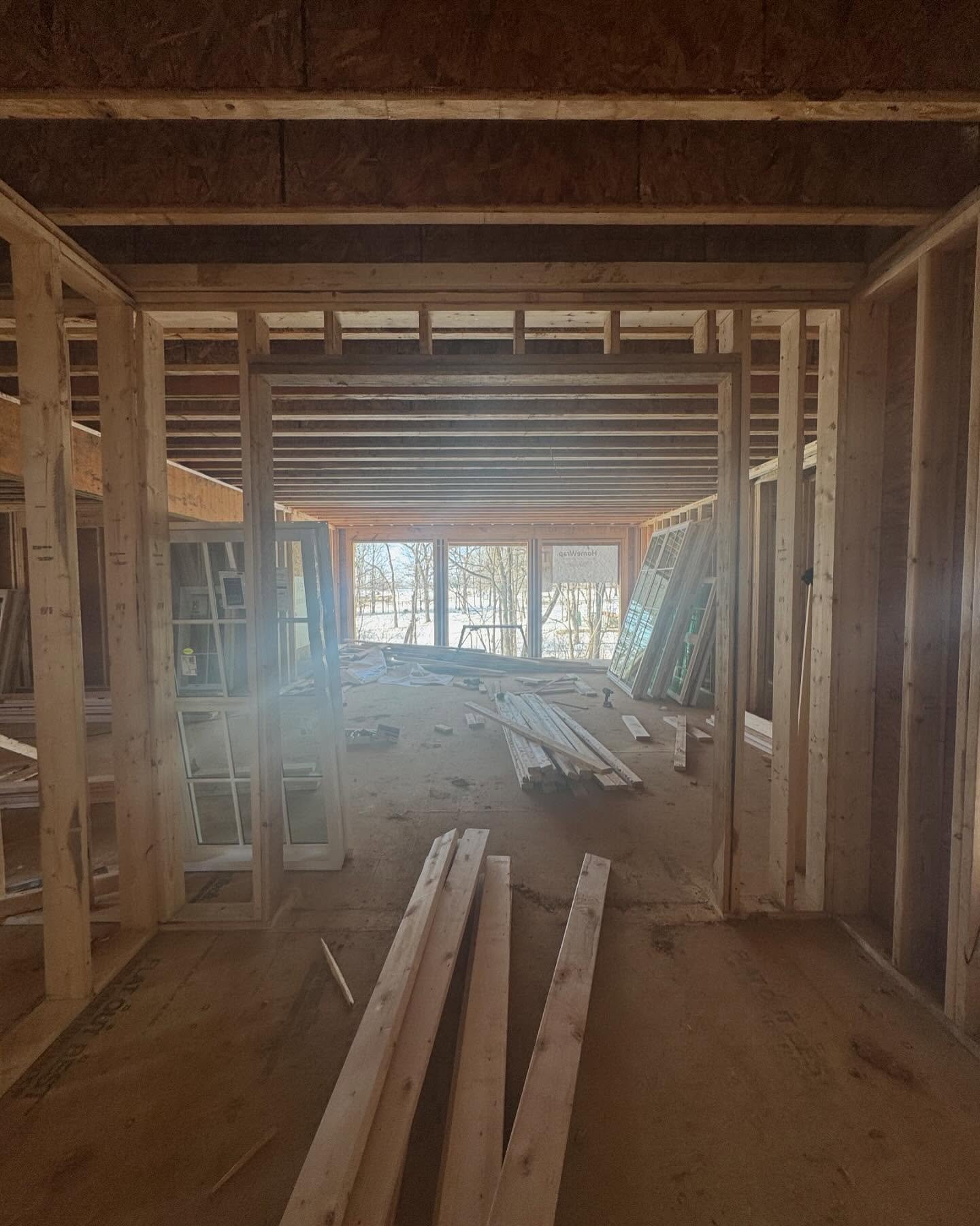 Workin on a new build for a family in Goshen and it has been really fun. Truly fun. Doesn't feel like work and that's the best part about it. 

My client, @le_denham, reminds me of the olden days of weddings where I'd have brides who were more type A