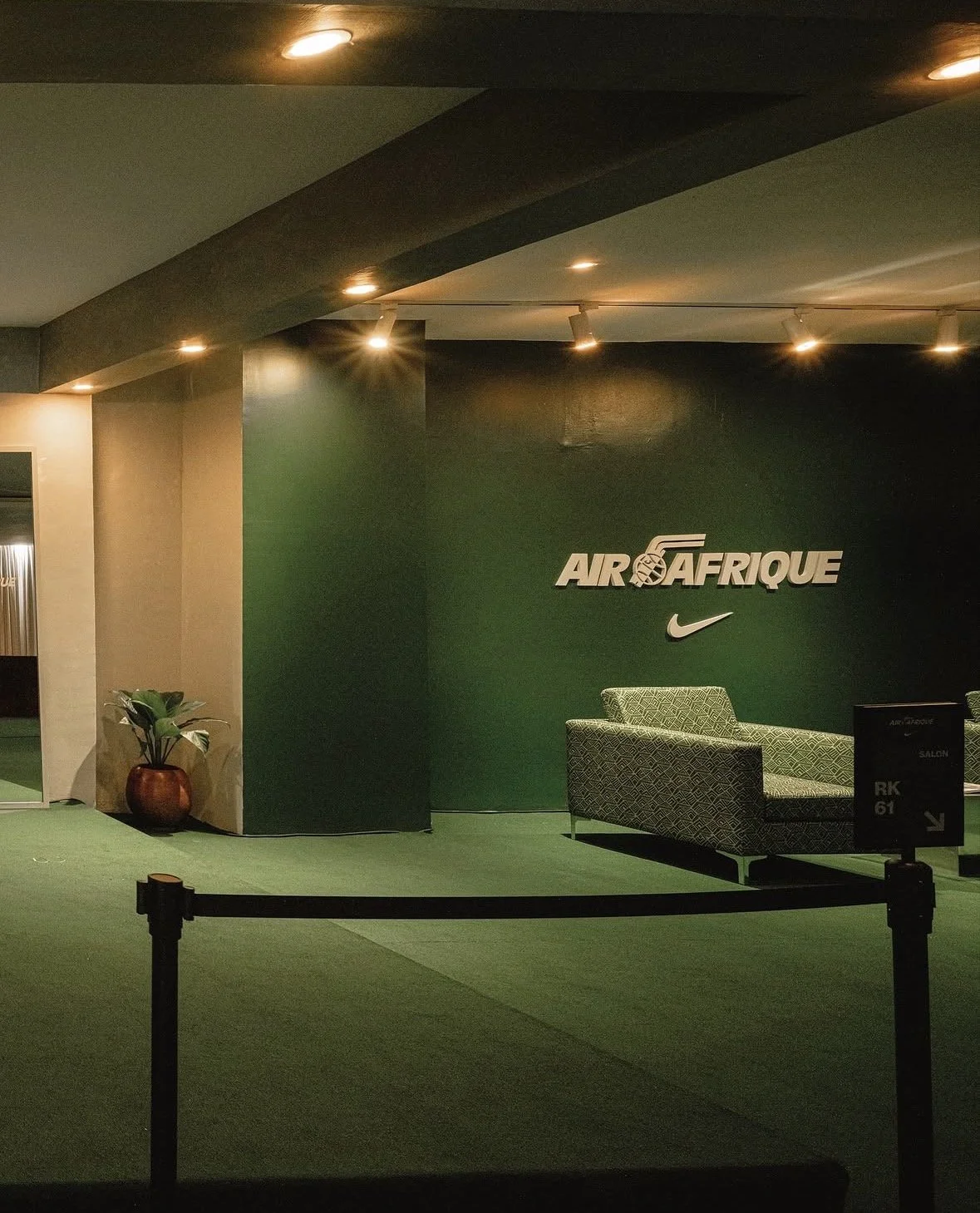 ndaane-dola-set-design-air-afrique-abidjan-2.JPEG
