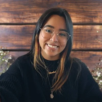 Alondra Cruz at Cafe Con Chisme