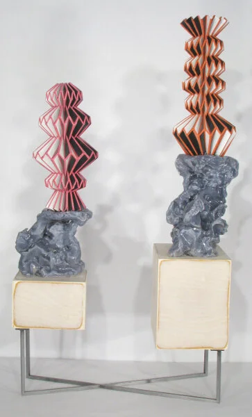 TwoStonesTwoVases01.jpg