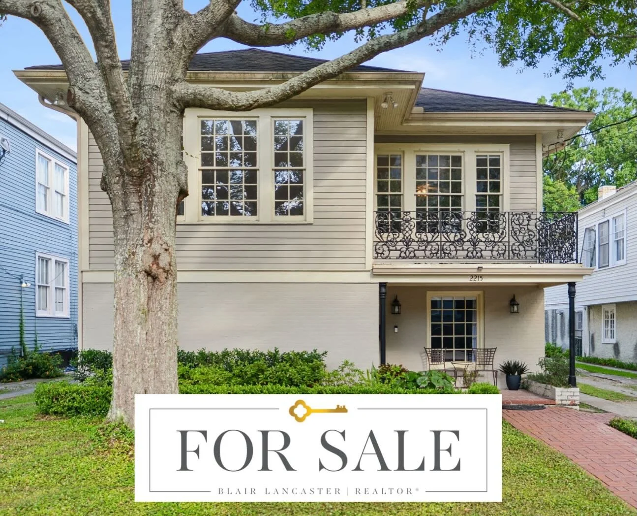✨ 2215 Calhoun St ✨ 

Nestled Uptown,&nbsp;just blocks from Audubon Park &amp; an easy stroll to all that Freret and Maple St have to offer,&nbsp;this beautifully renovated home offers the perfect blend of charm,&nbsp;versatility,&nbsp;&amp; modern l