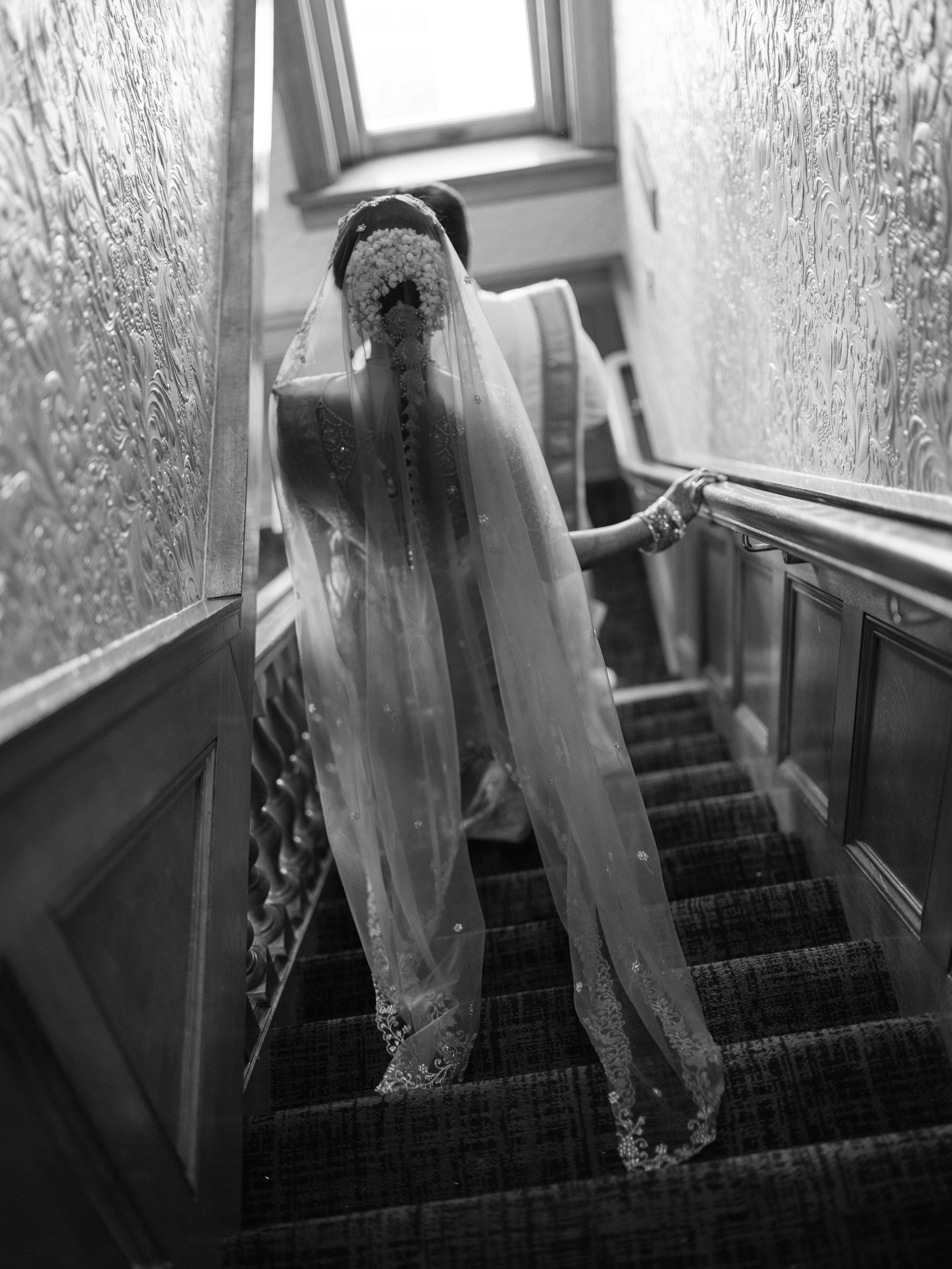 Melanie & Vinay's wedding ceremony at Hayes Mansion