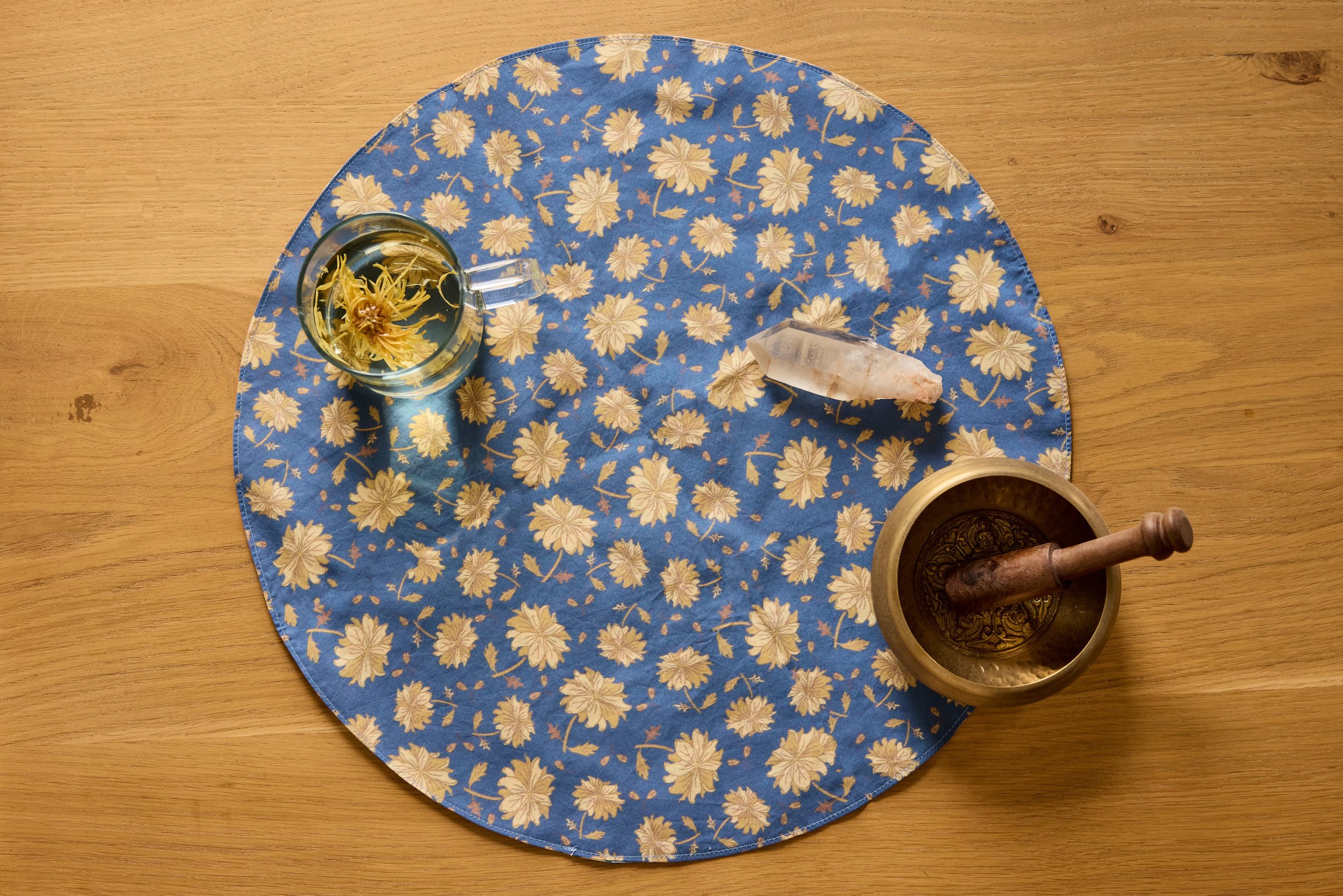 Dahlia Altar Cloth