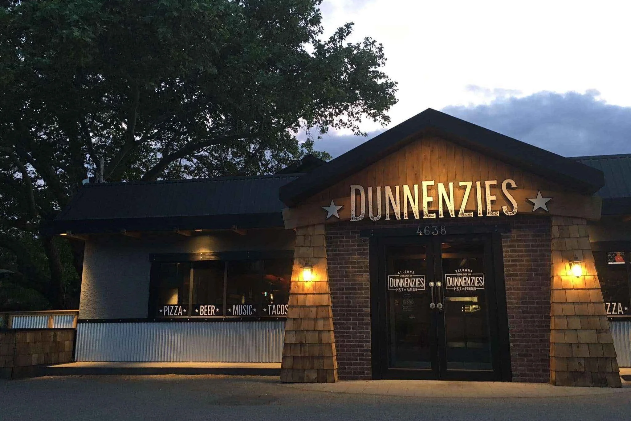 DunnEnzies Pizza Co.