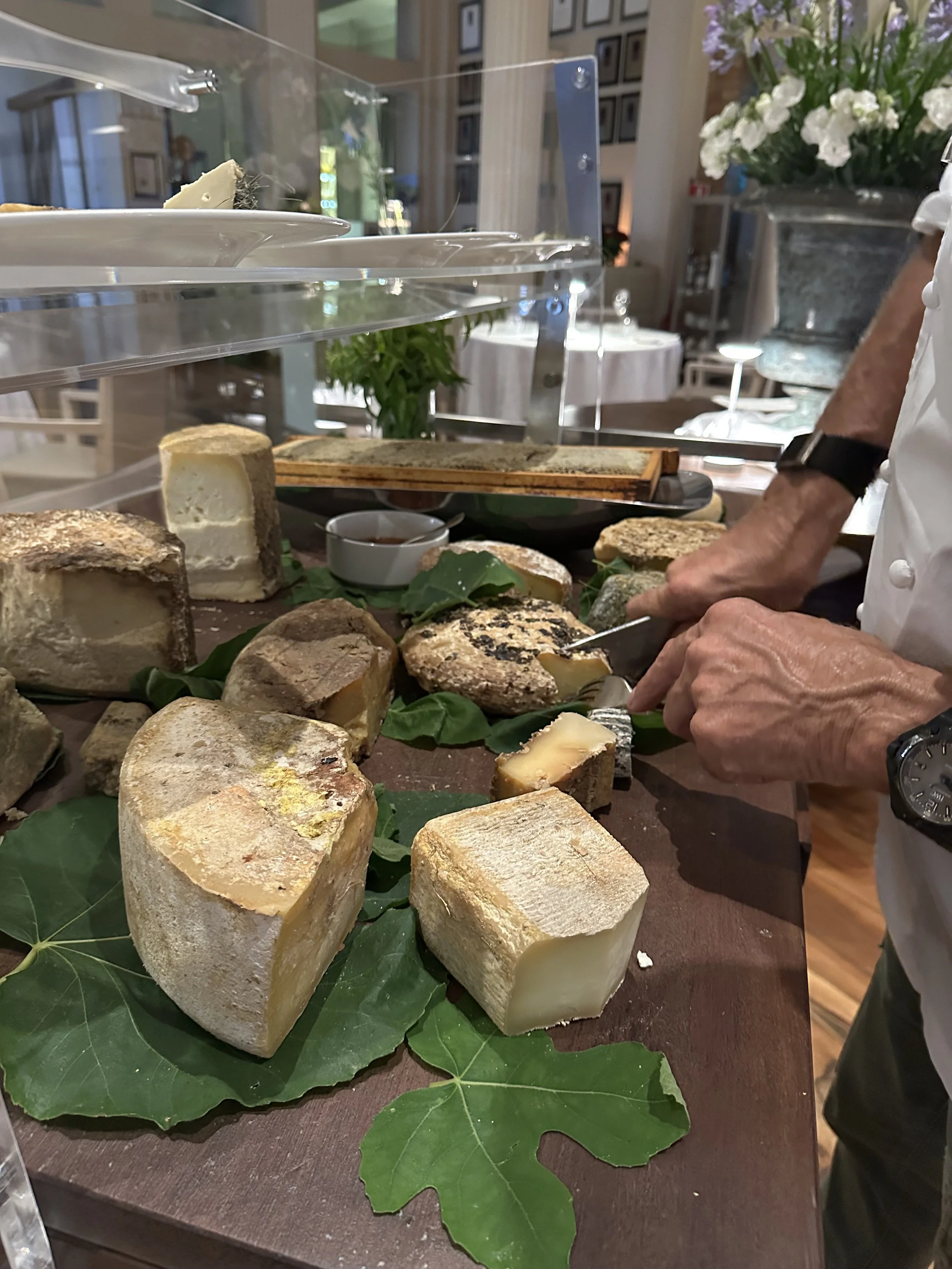  Dinner at one Michelin start restaurant La Ciau del Tornavento in Treiso, Piedmont, Italy 