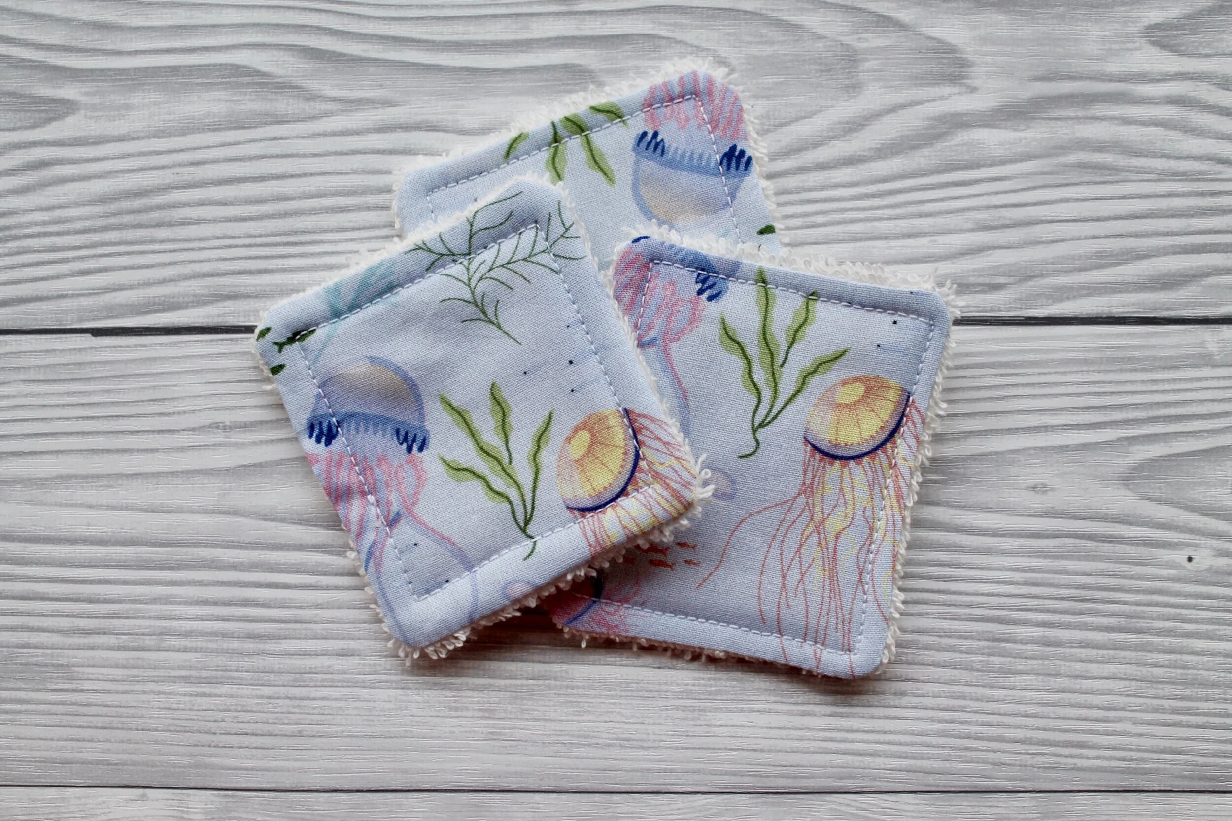 9D502070-DC4B-4C5C-B497-D040D09E9786