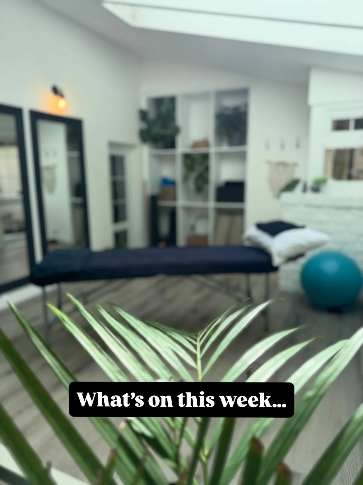 ✨The Movement Room✨

Whether you are looking for a place to move, some hands on help or 1:1 support, then we can help:

✨ Pilates classes - Trethurgy Village Hall - Tue - 9:30am and 5:30pm 
✨ 1:1 sessions at the studio - a few spaces Thu or Fri after