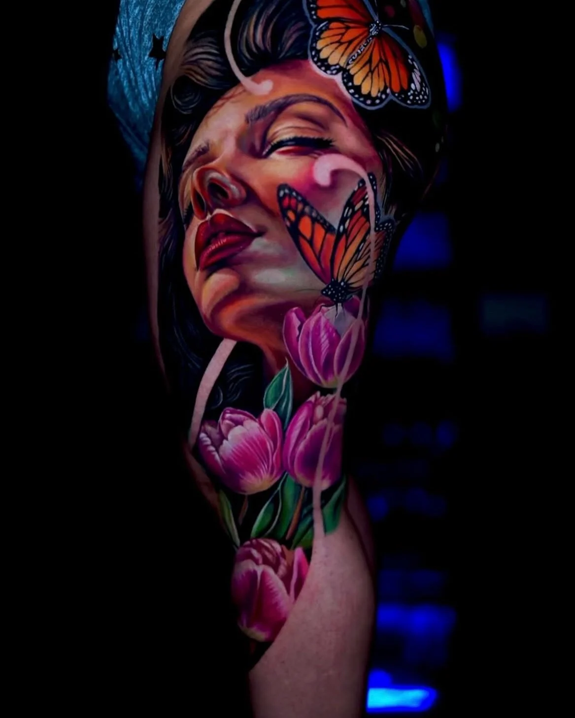 GUEST ARTIST 🎨 : YASMANI RAMIREZ 

@sosaink_tattoo 

WILL BE JOINING US NOVEMBER 25 - 30.

if you&rsquo;re interested in booking please email us directly at embassyta2@gmail.com or visit our website for more information!