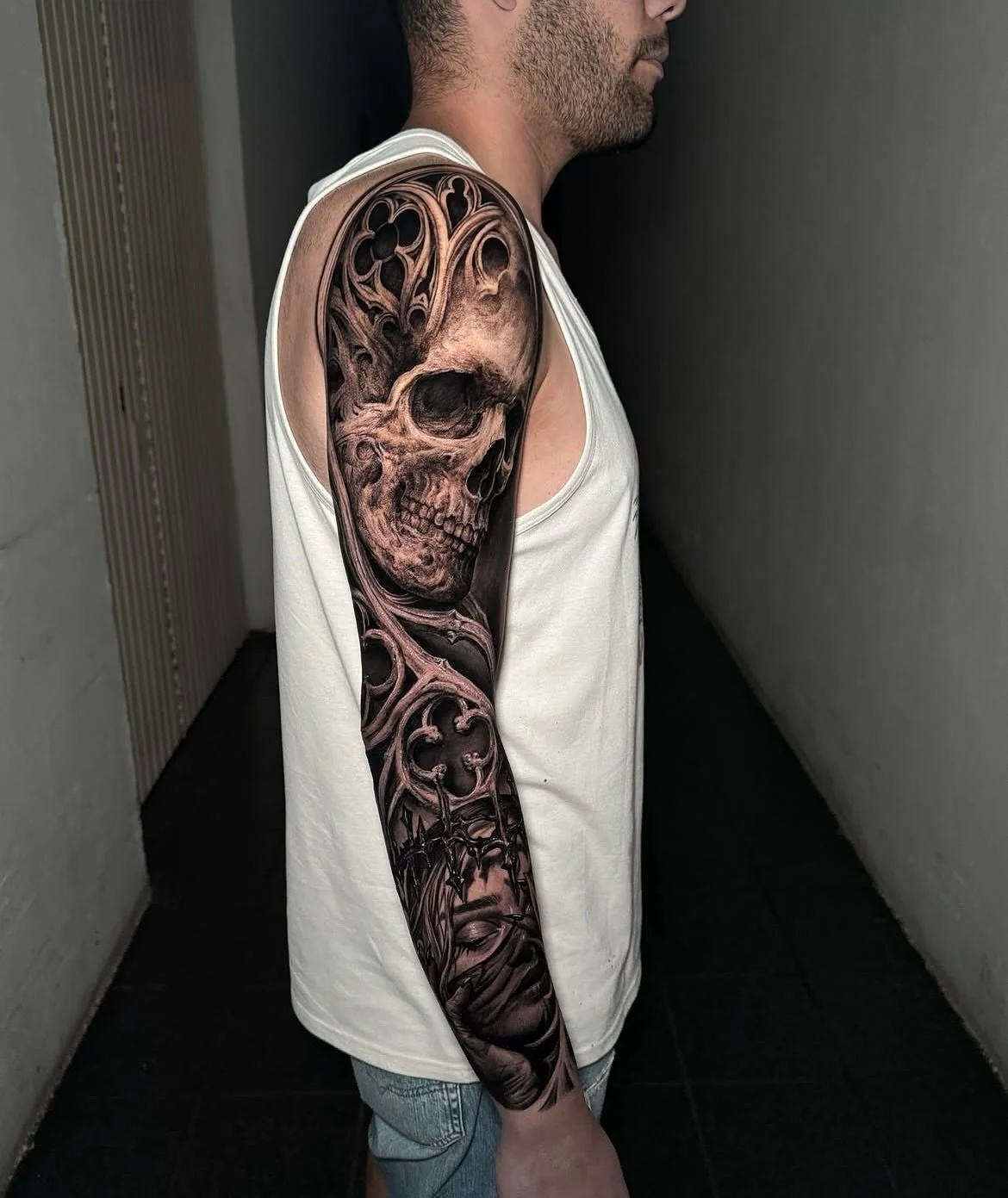 skull &amp; woman portrait 💀by @fer703