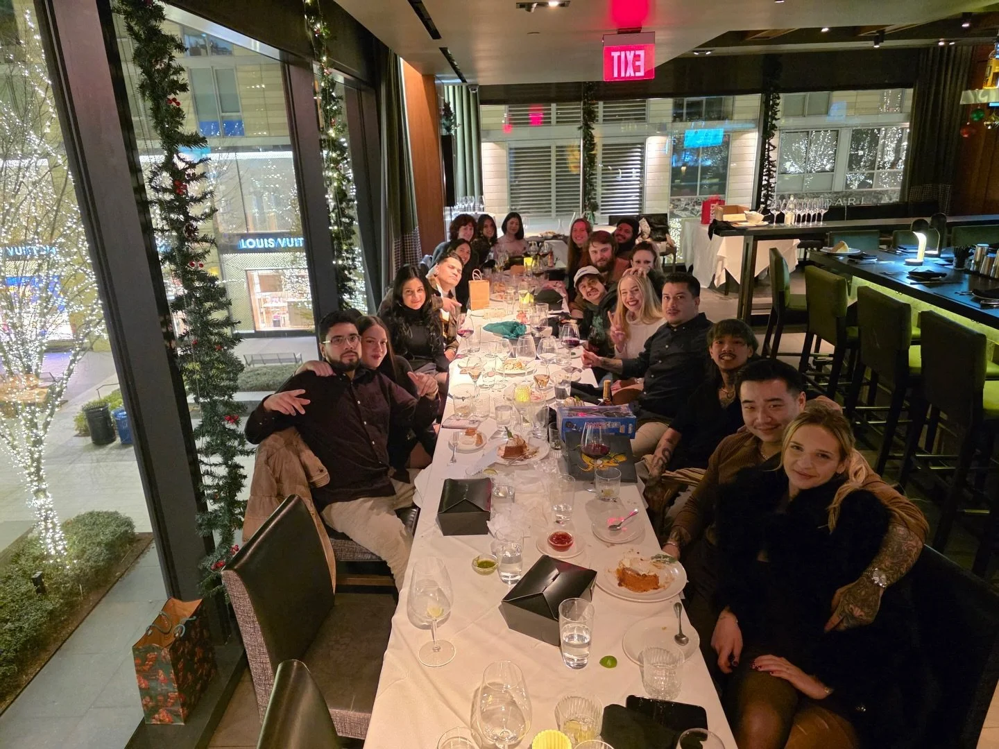 HAPPY HOLIDAYS FROM THE EMBASSY TEAM ⭐️
Thank you for an incredible year of art, memories, and community. We&rsquo;re so grateful for our friends, family, and clients. Cheers to future endeavors!