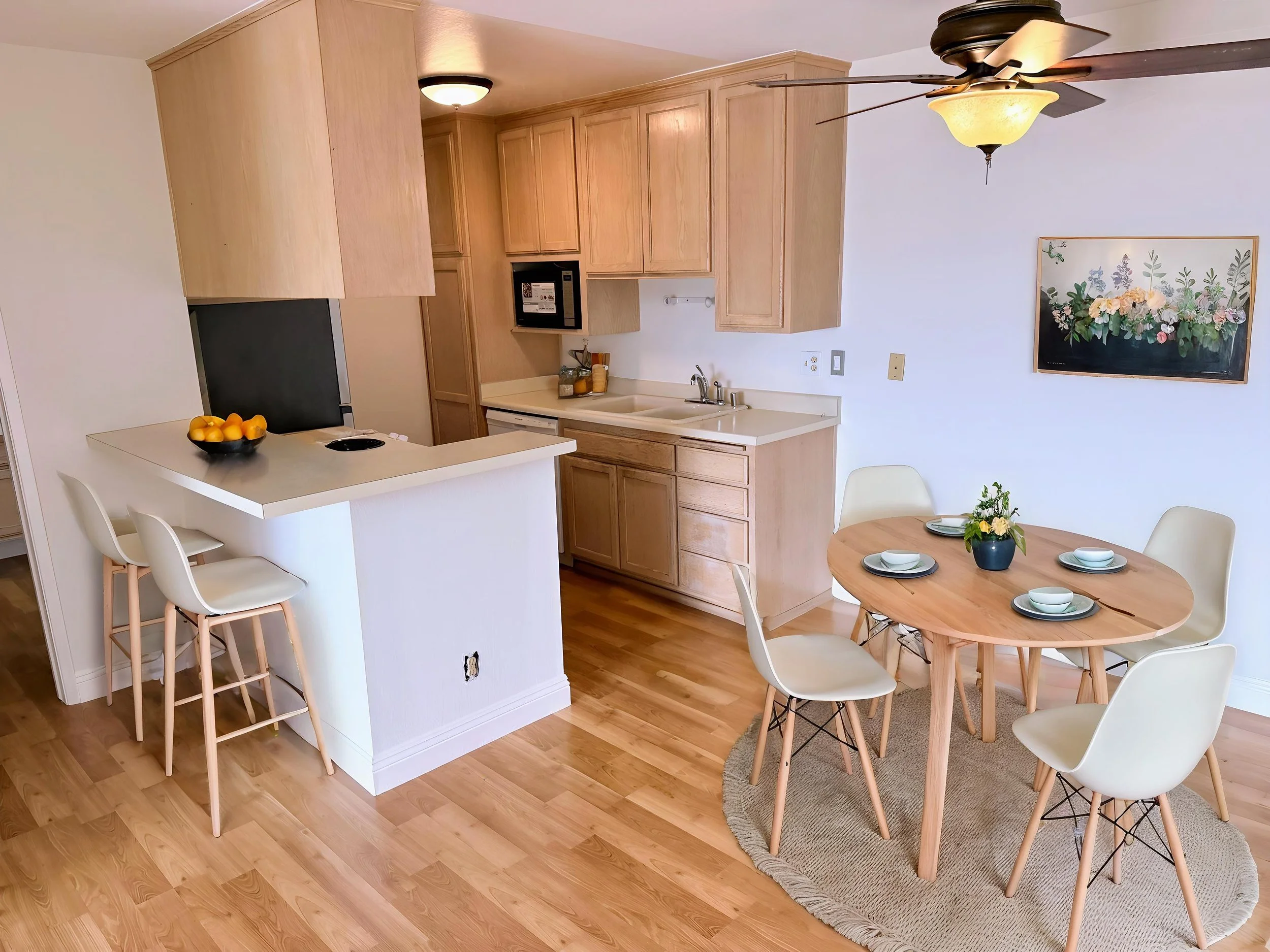 dining - Dining Room - Scandinavian - 11.jpg