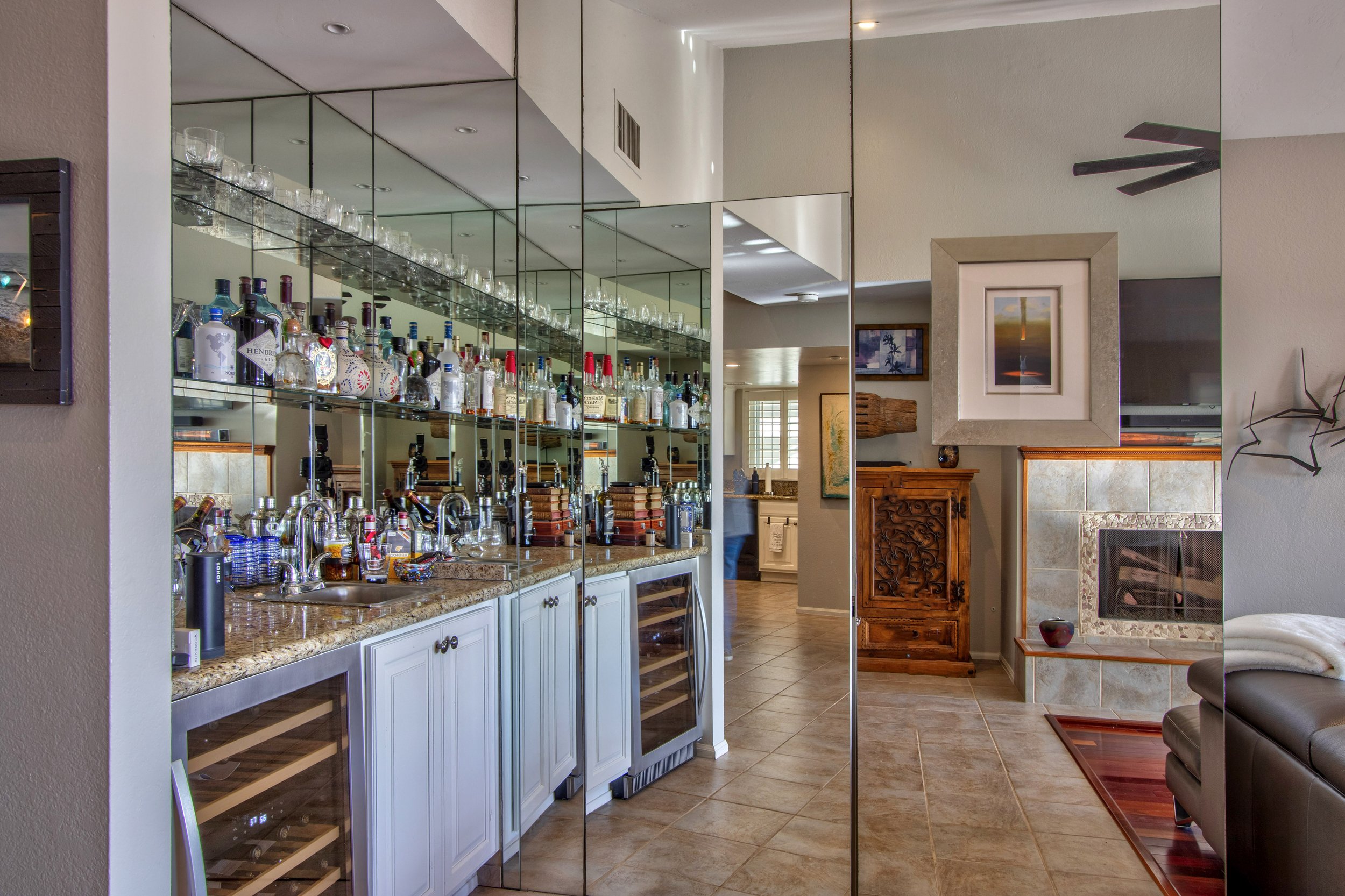 4034 Ampudia St-0007.jpg
