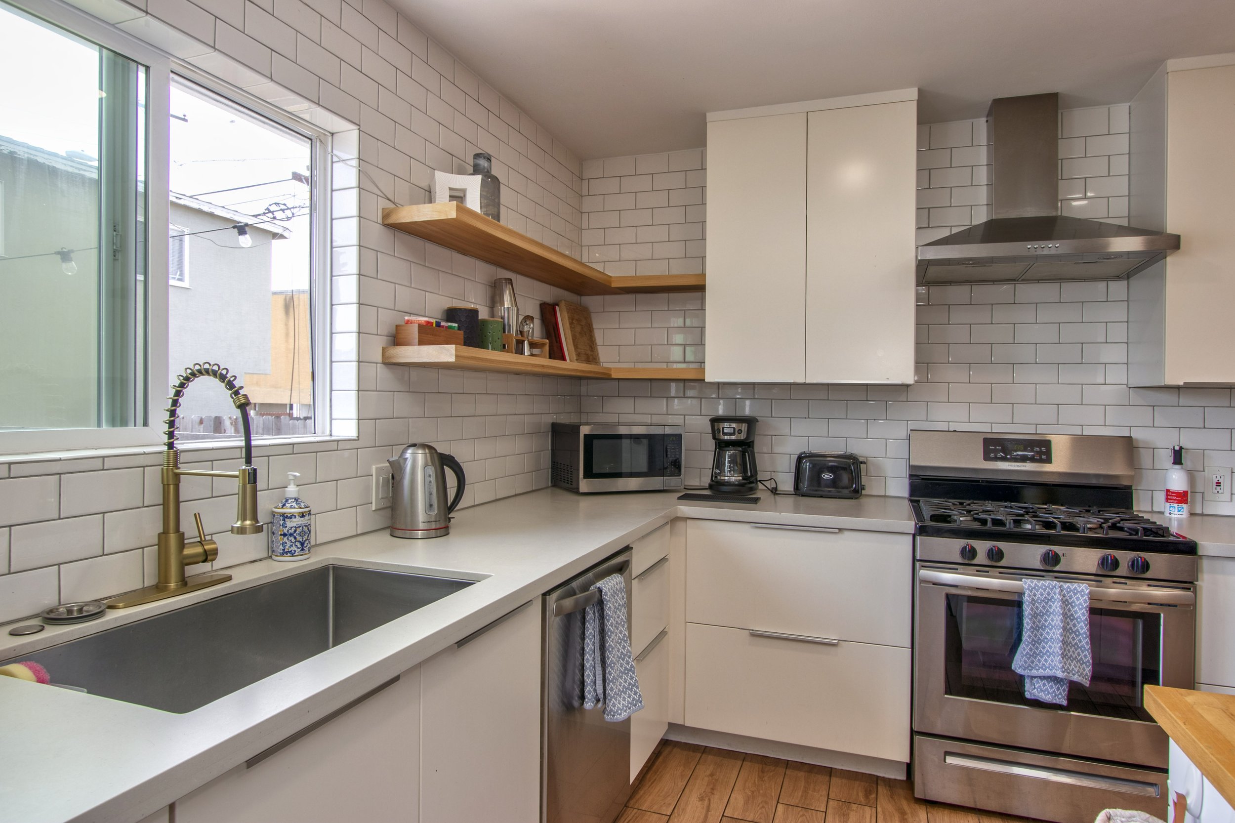 4042 35th St-007.jpg